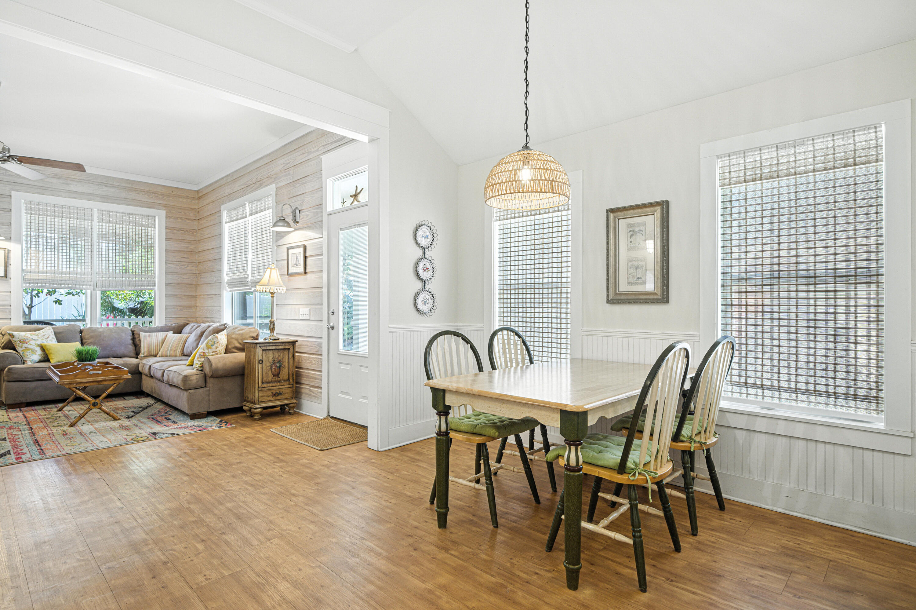 CRYSTAL BEACH COTTAGES - Residential