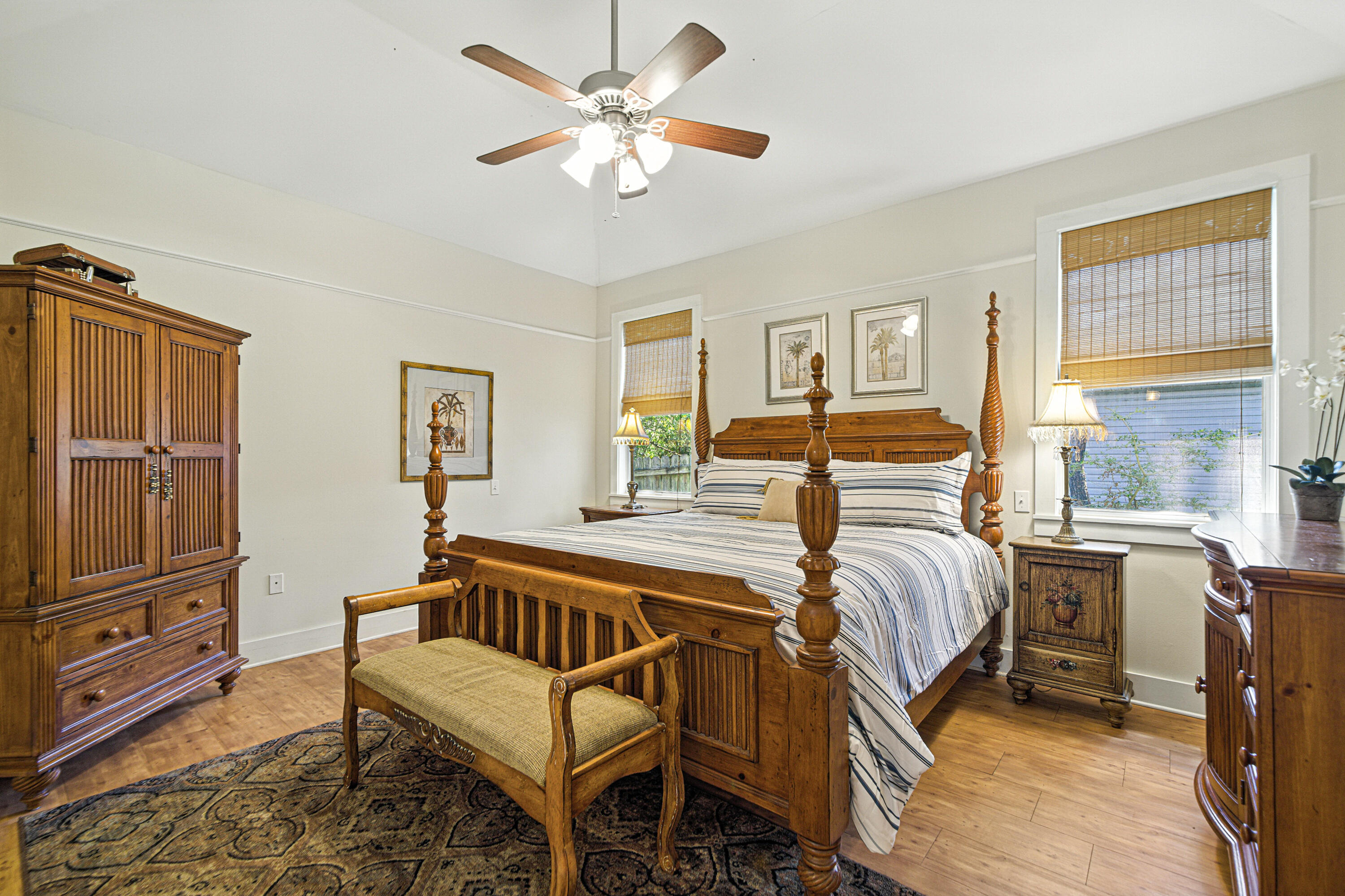 CRYSTAL BEACH COTTAGES - Residential