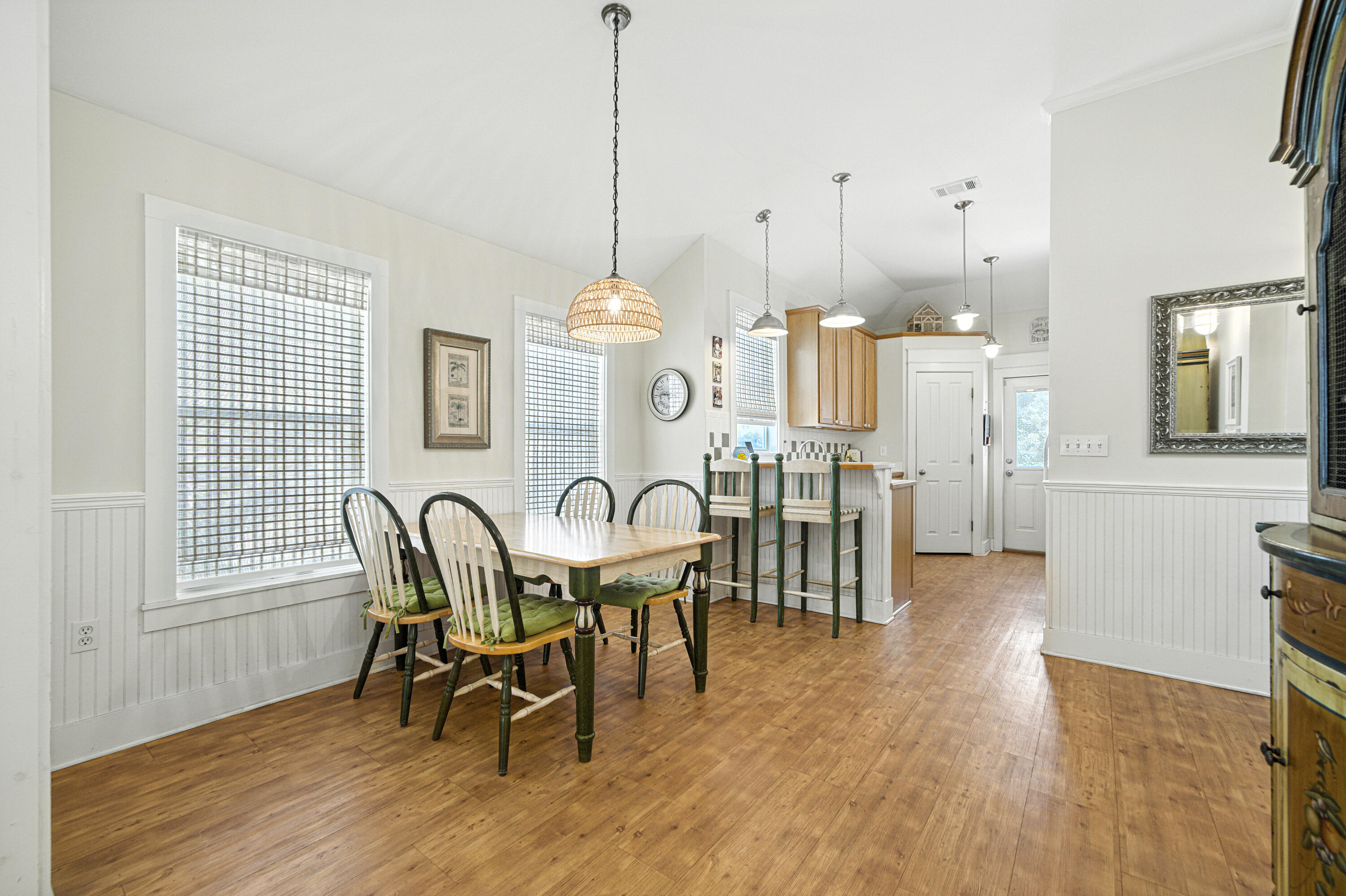 CRYSTAL BEACH COTTAGES - Residential