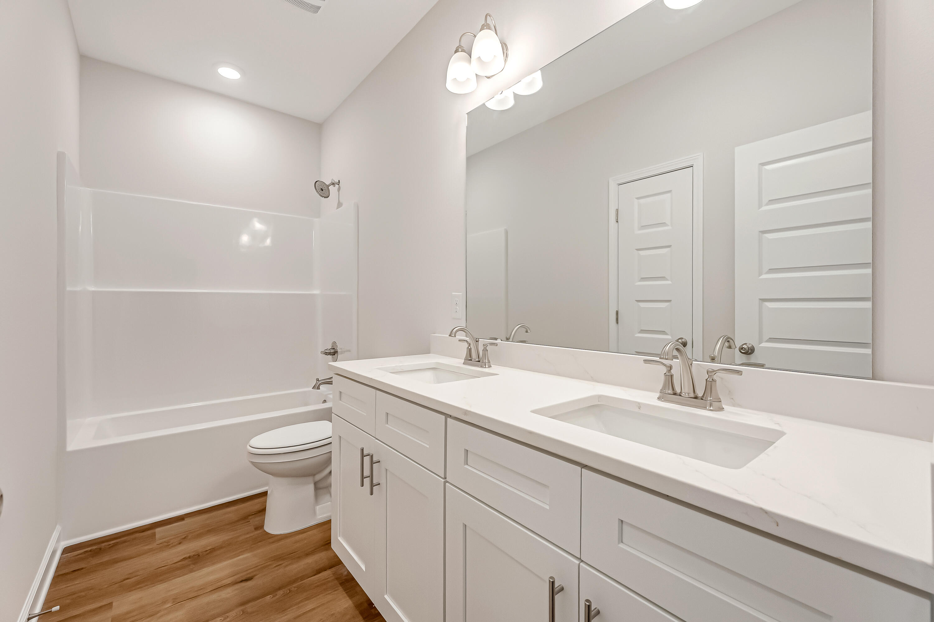 FOXWOOD ESTATES 2 - Residential