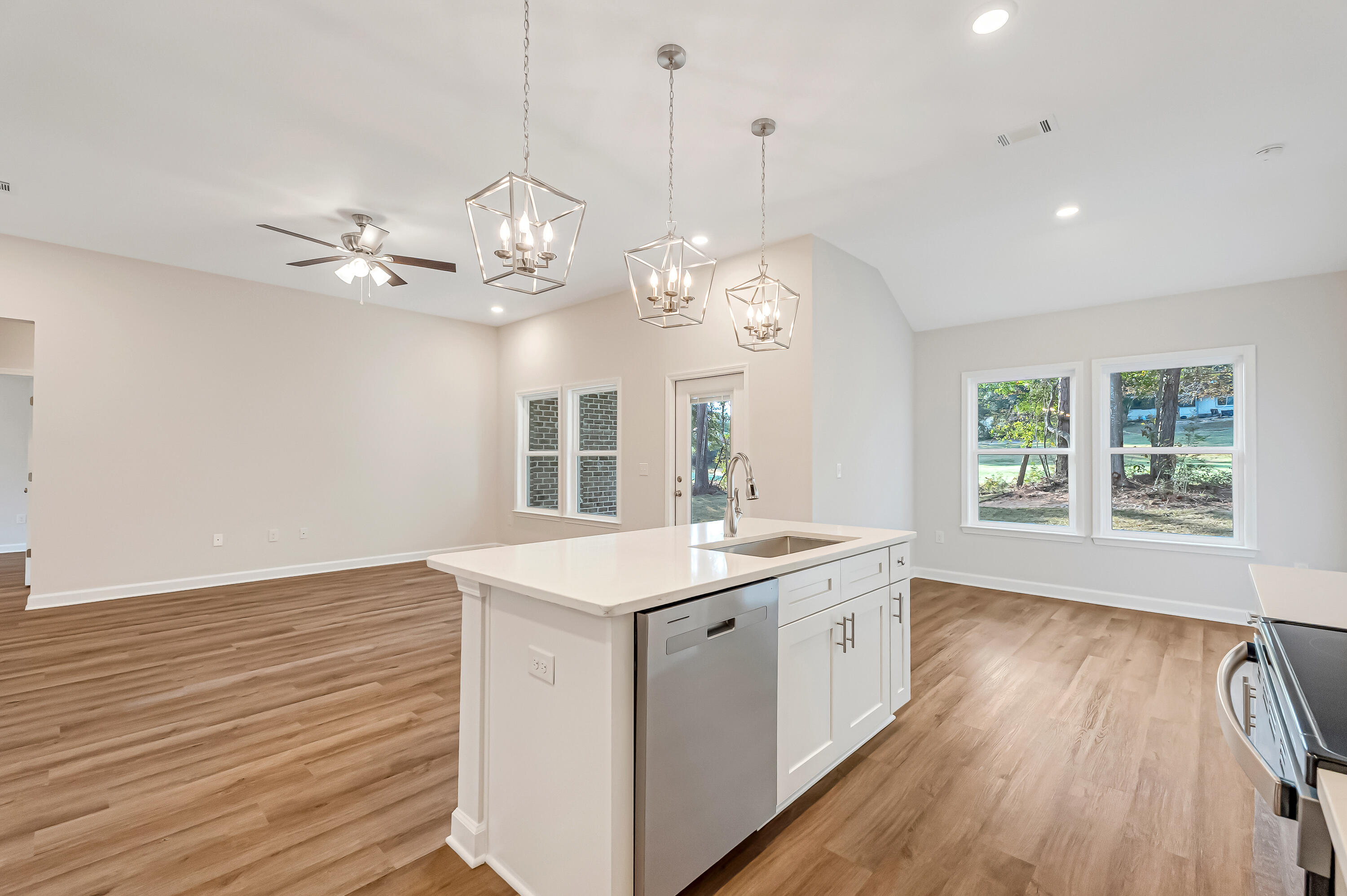 FOXWOOD ESTATES 2 - Residential