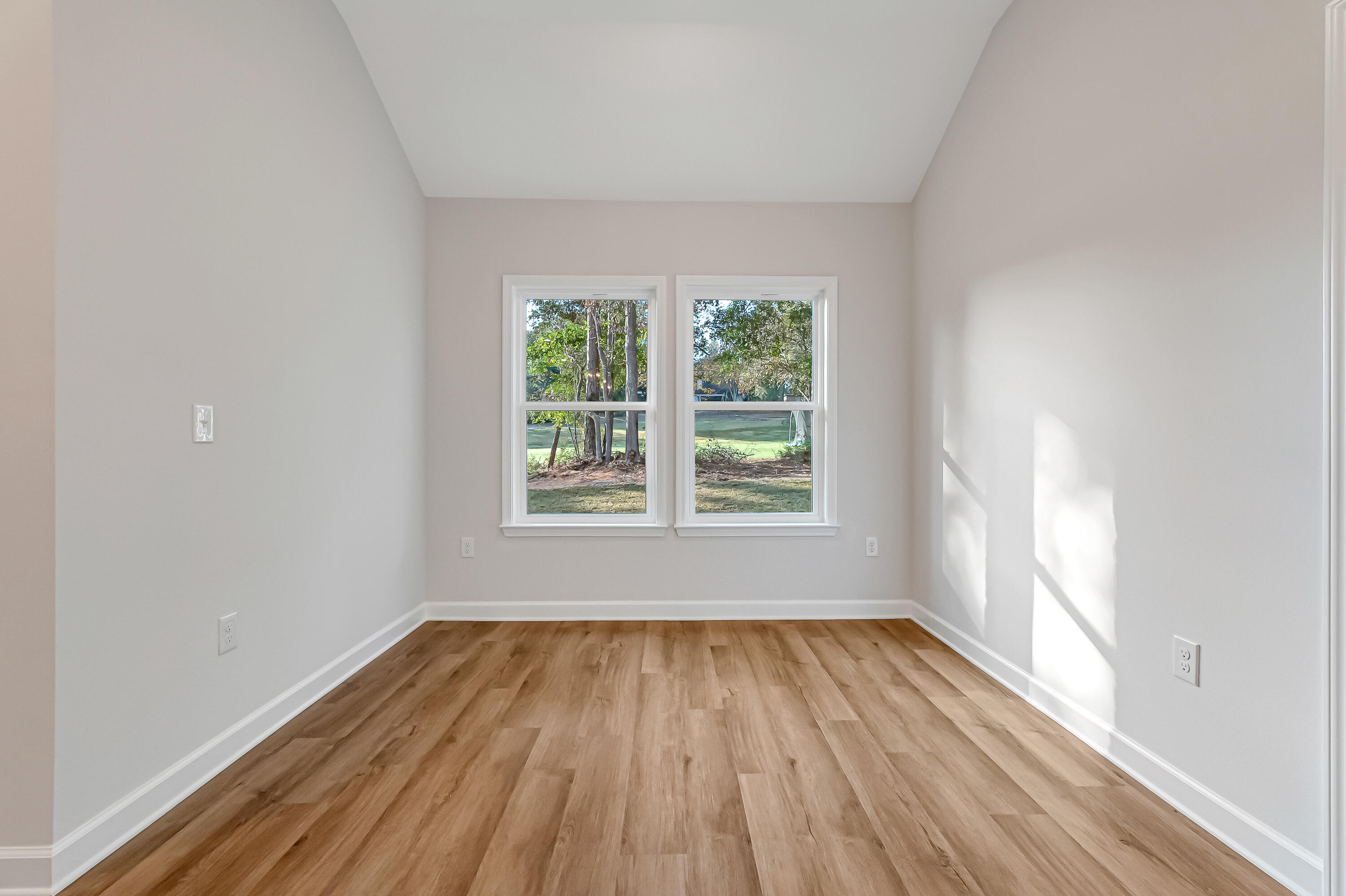 FOXWOOD ESTATES 2 - Residential