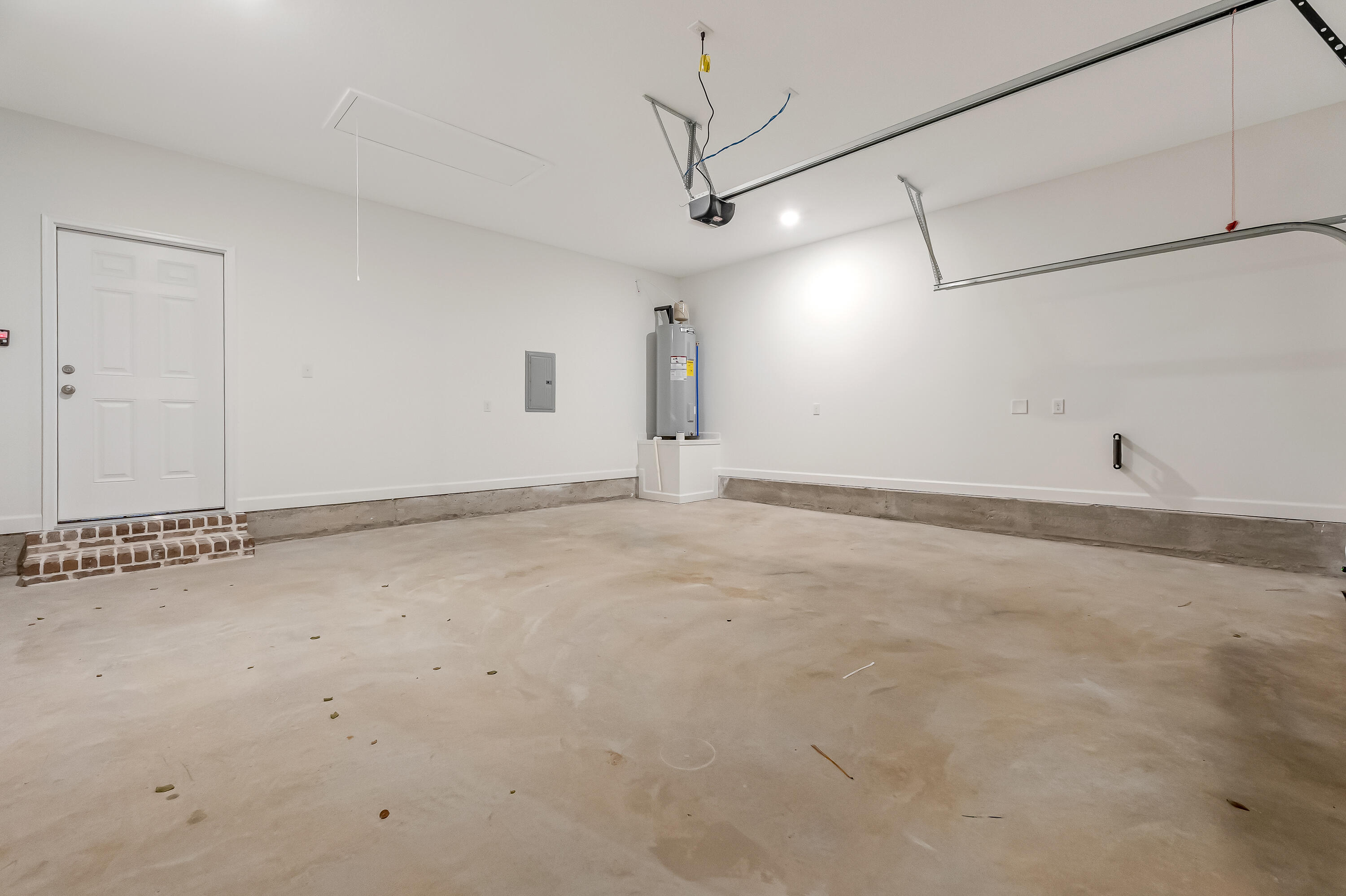 FOXWOOD ESTATES 2 - Residential