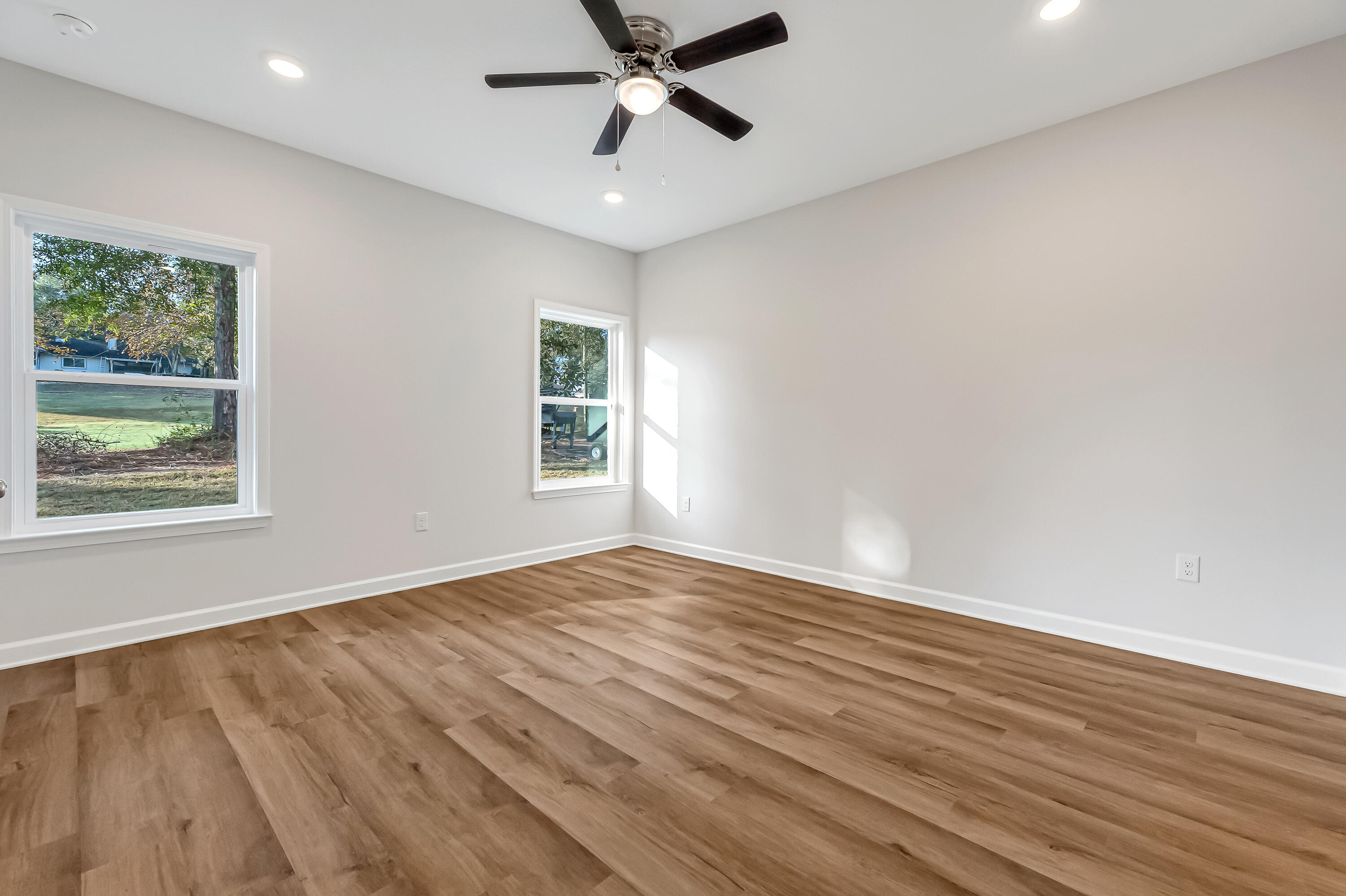 FOXWOOD ESTATES 2 - Residential