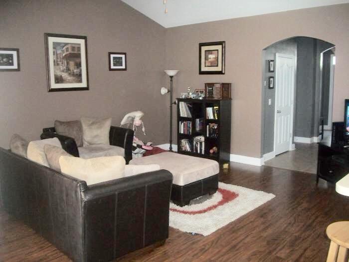 ROLLING RIDGE S/D - Residential