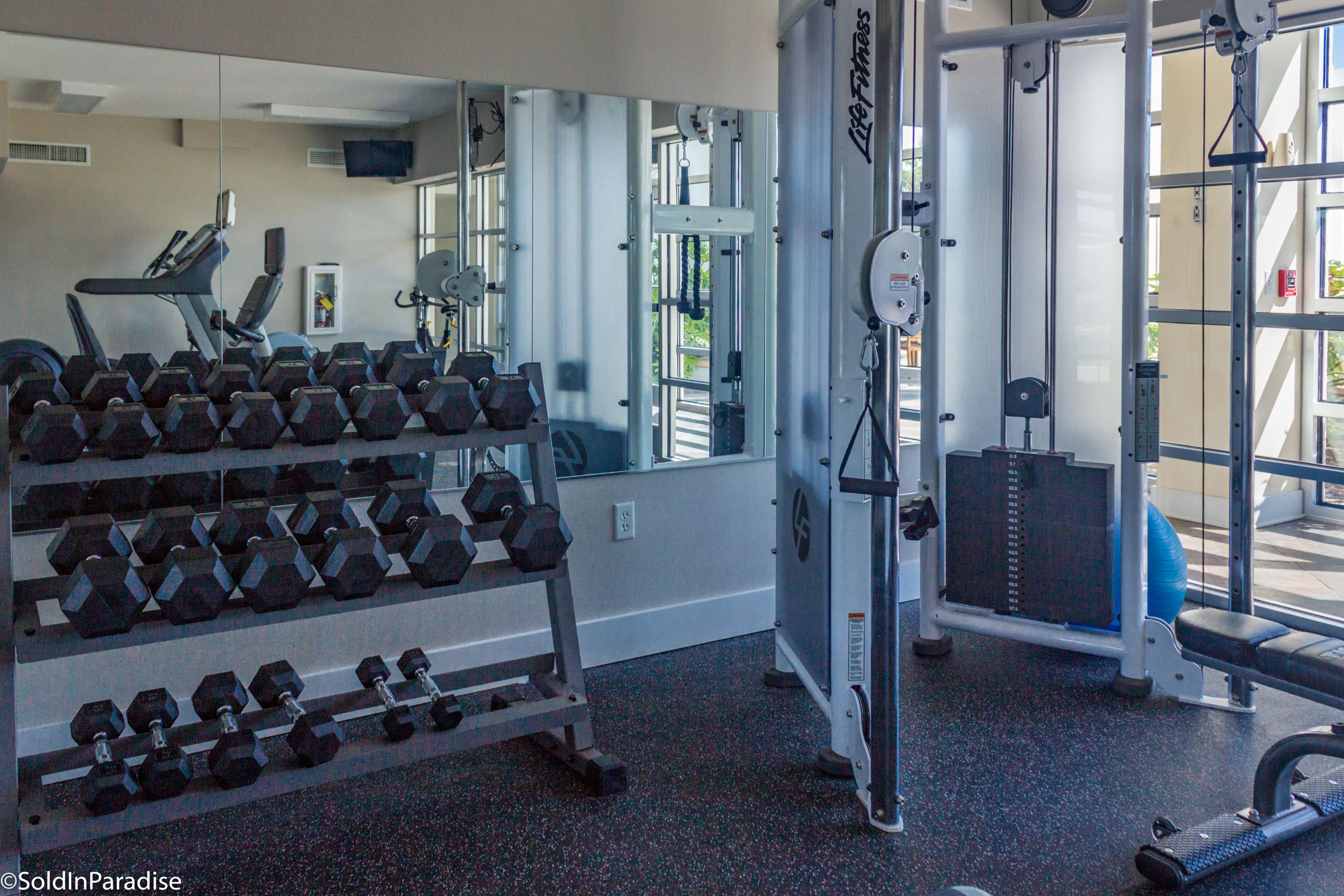 HARBOR LIGHTS - Residential