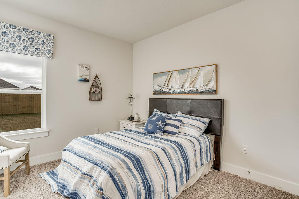 HILLWOOD ESTATES - Residential