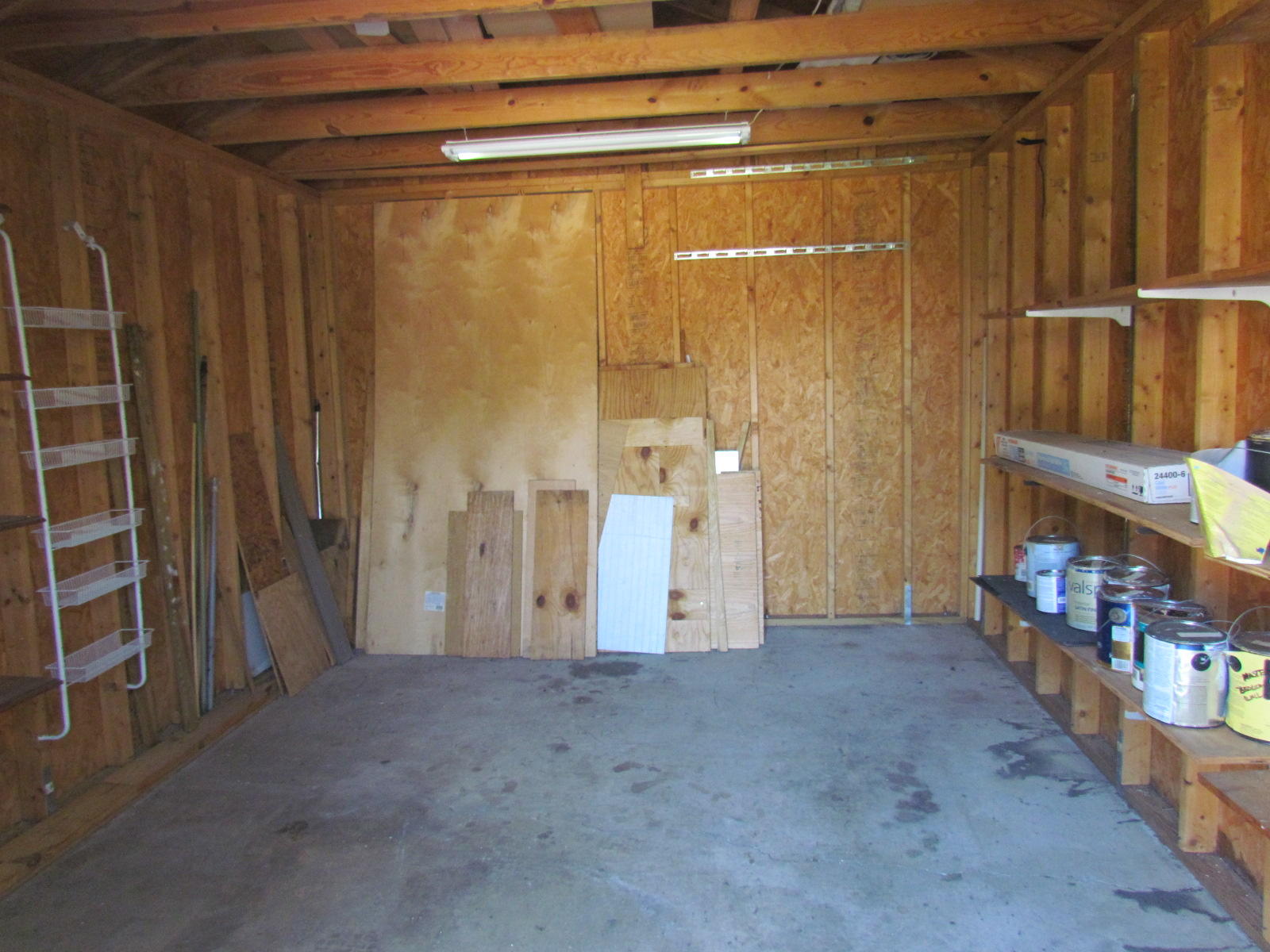 METES & BOUNDS - Residential Lease