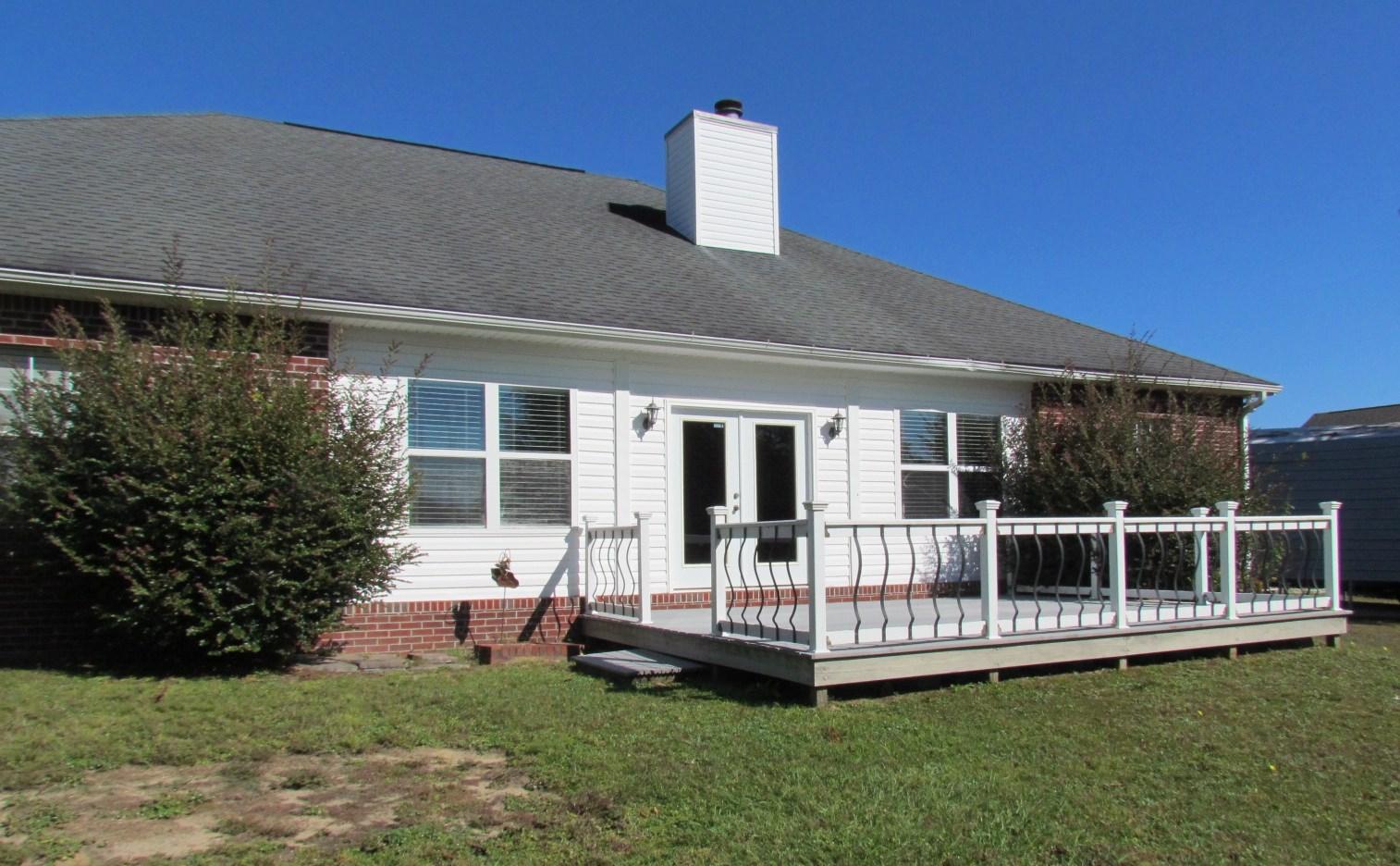 METES & BOUNDS - Residential Lease