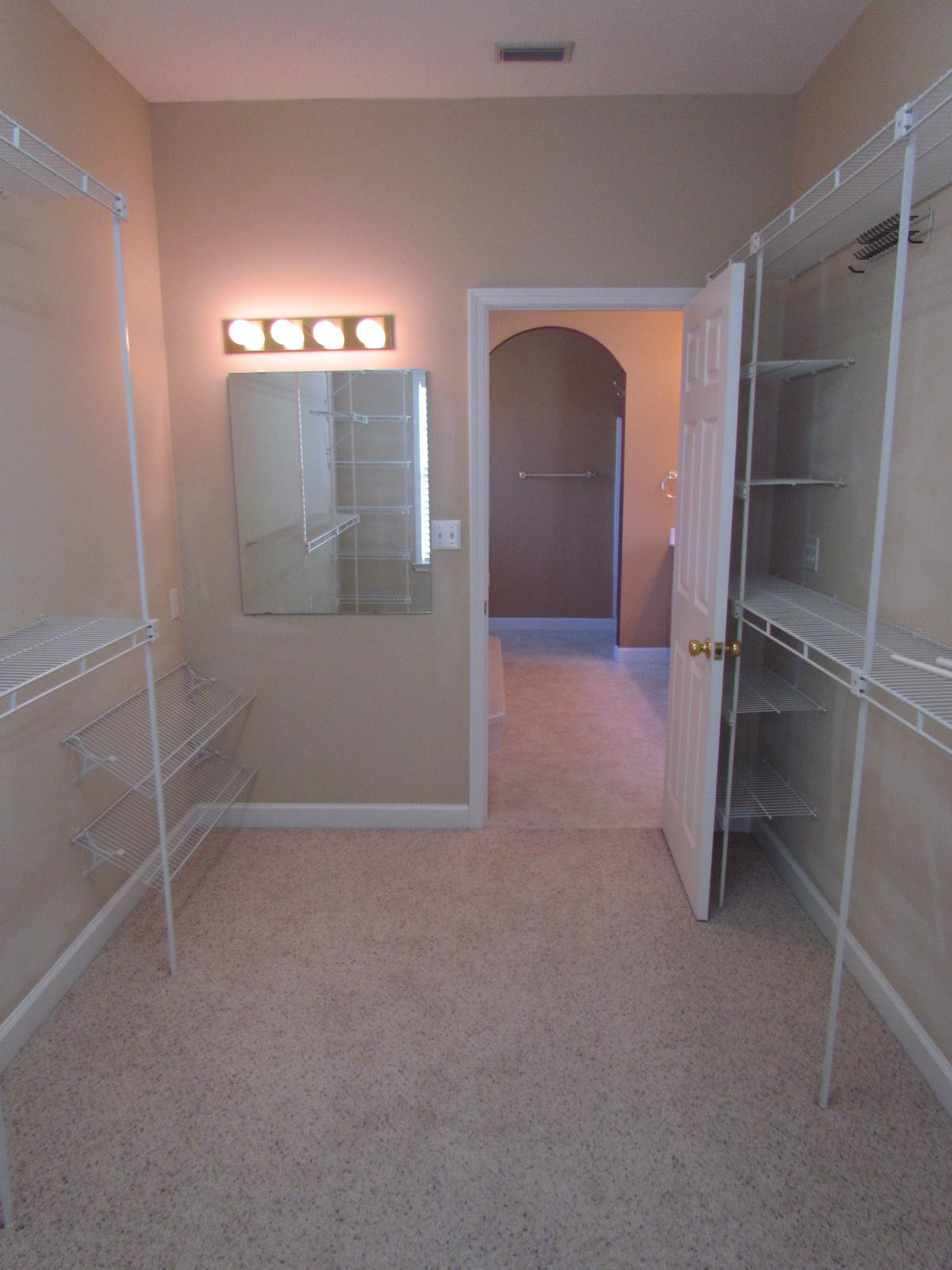 METES & BOUNDS - Residential Lease