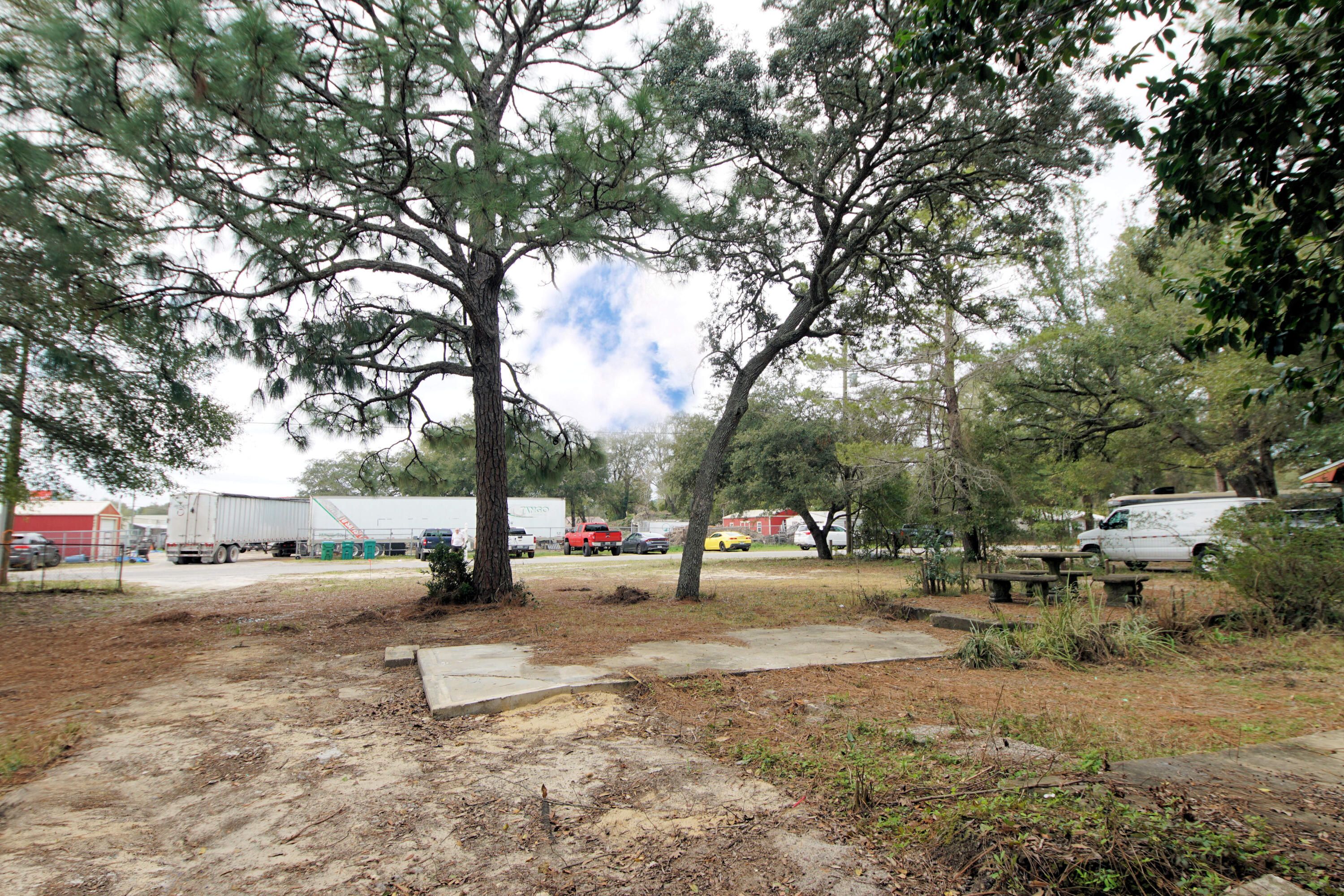 SEMINOLE (222000.00) - Land