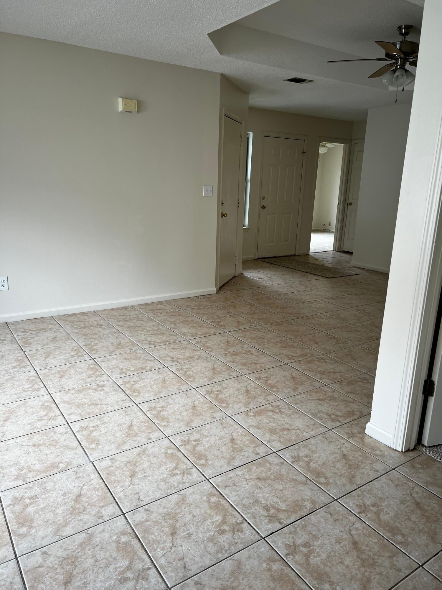 SWEETBRIAR STATION S/D - Residential Lease