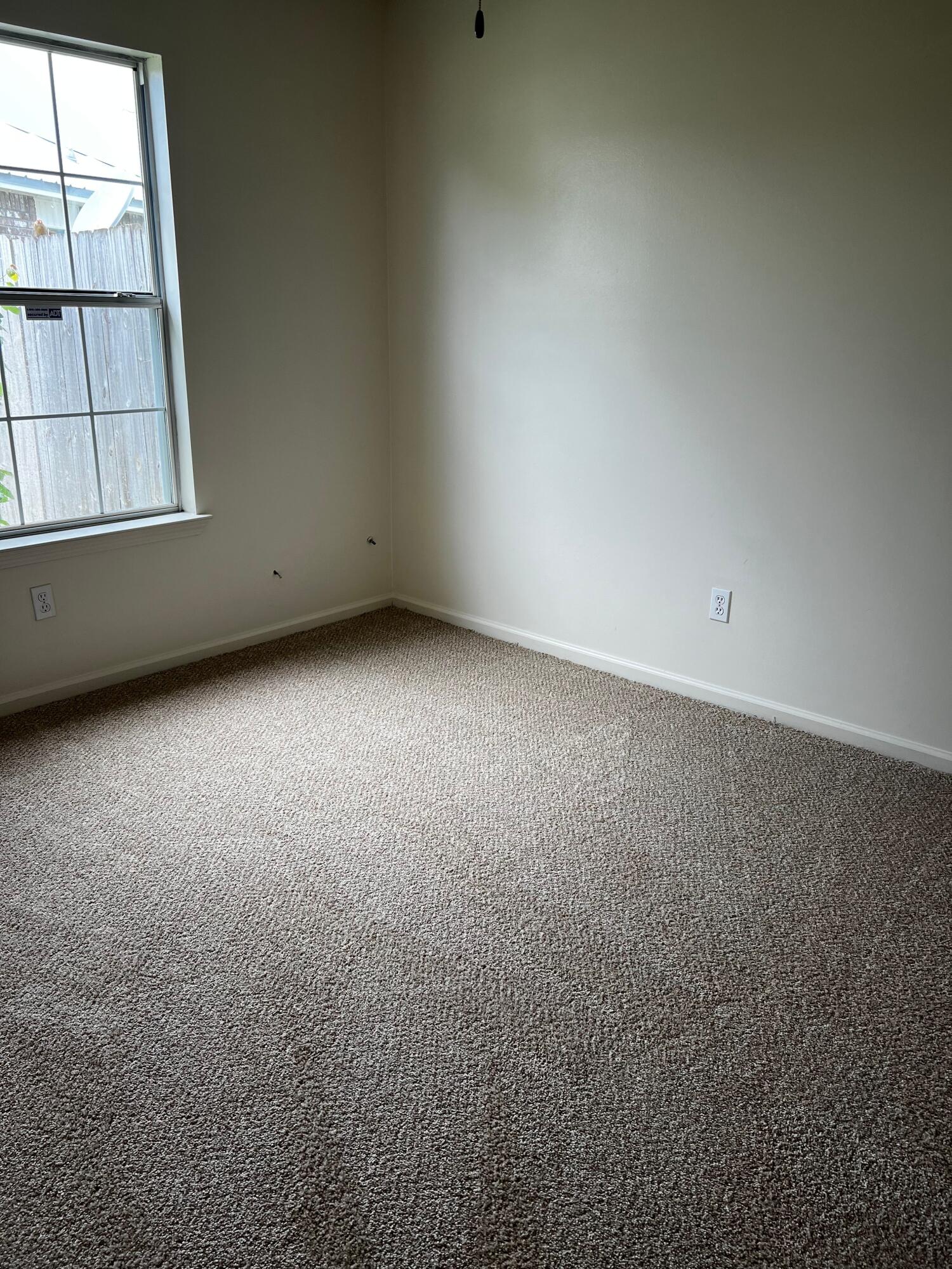 SWEETBRIAR STATION S/D - Residential Lease