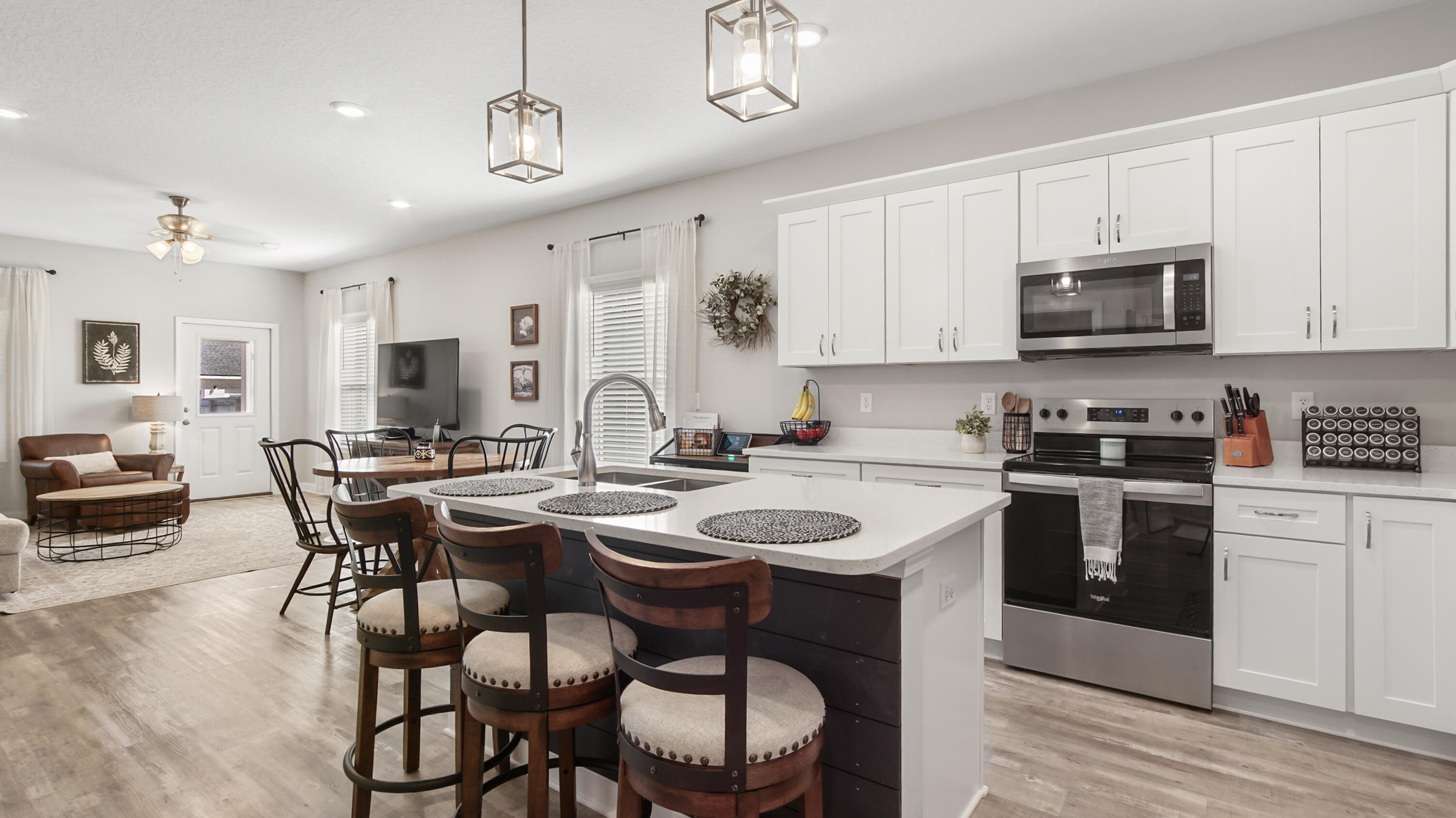 GRAND OAKS S/D - Residential