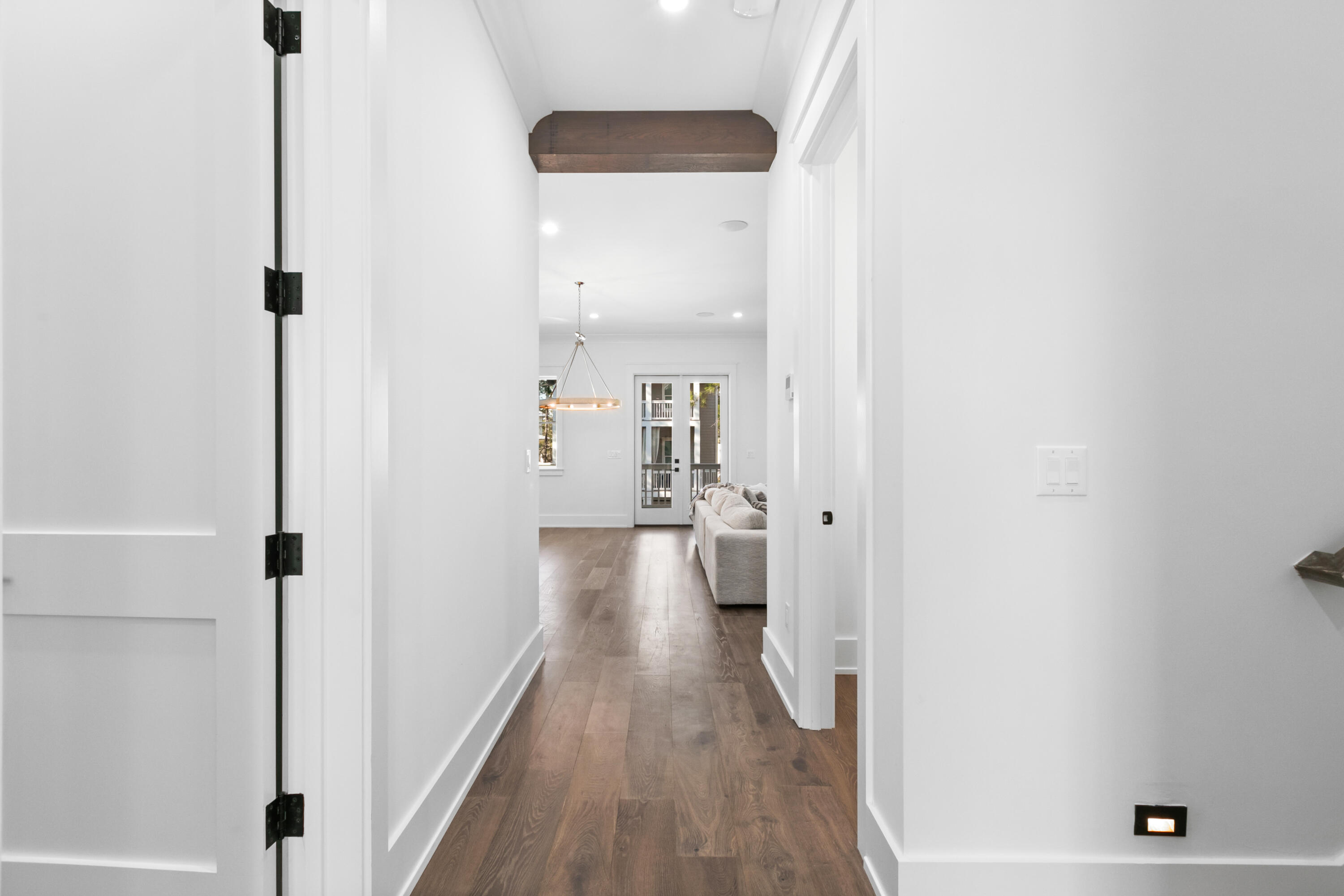 CESSNA LANDING - Residential