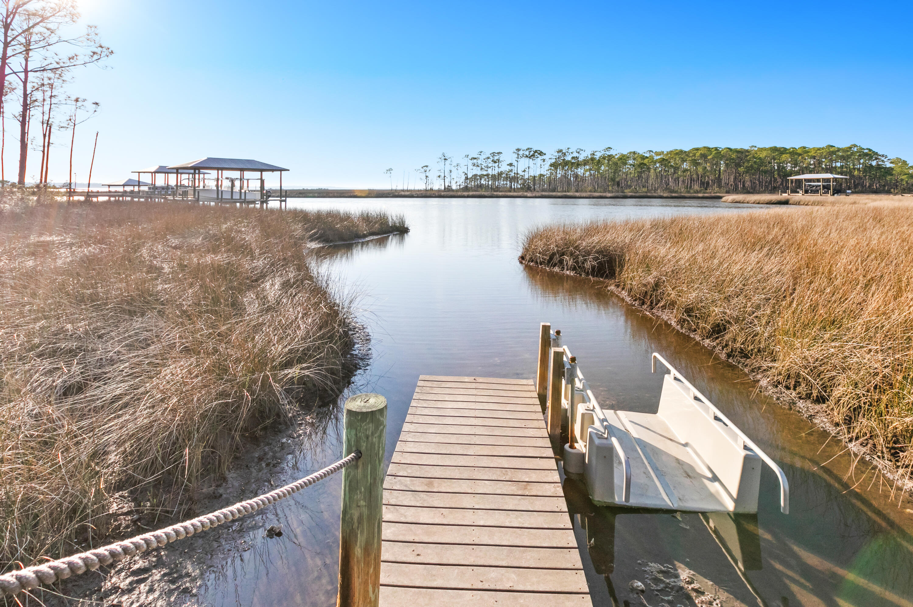 CESSNA LANDING - Residential