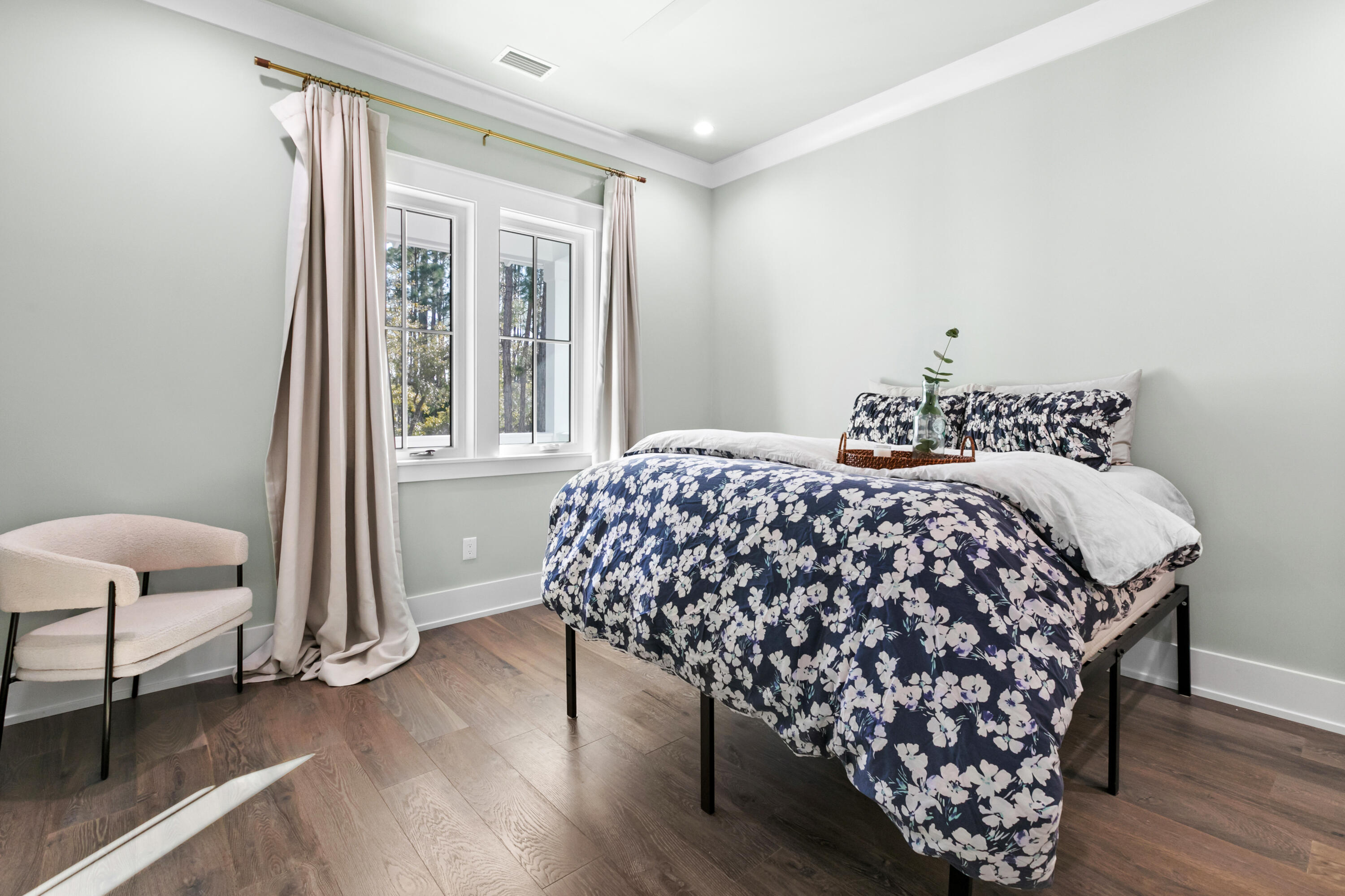 CESSNA LANDING - Residential