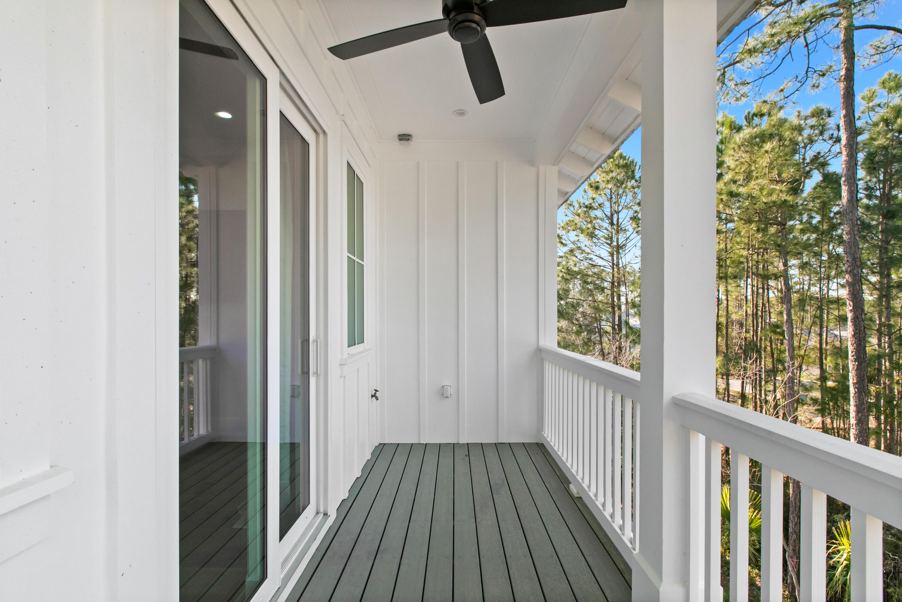 CESSNA LANDING - Residential