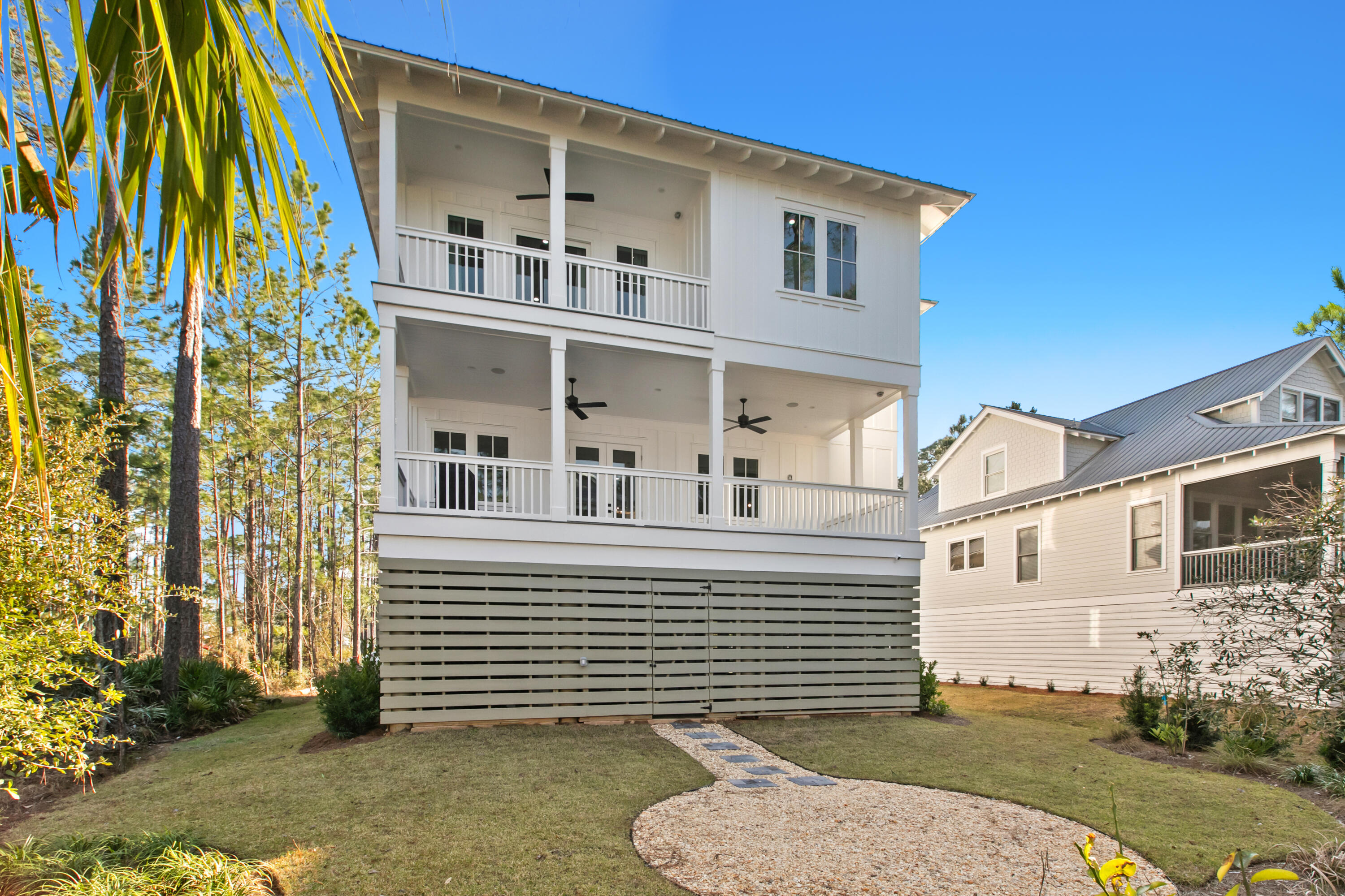 CESSNA LANDING - Residential