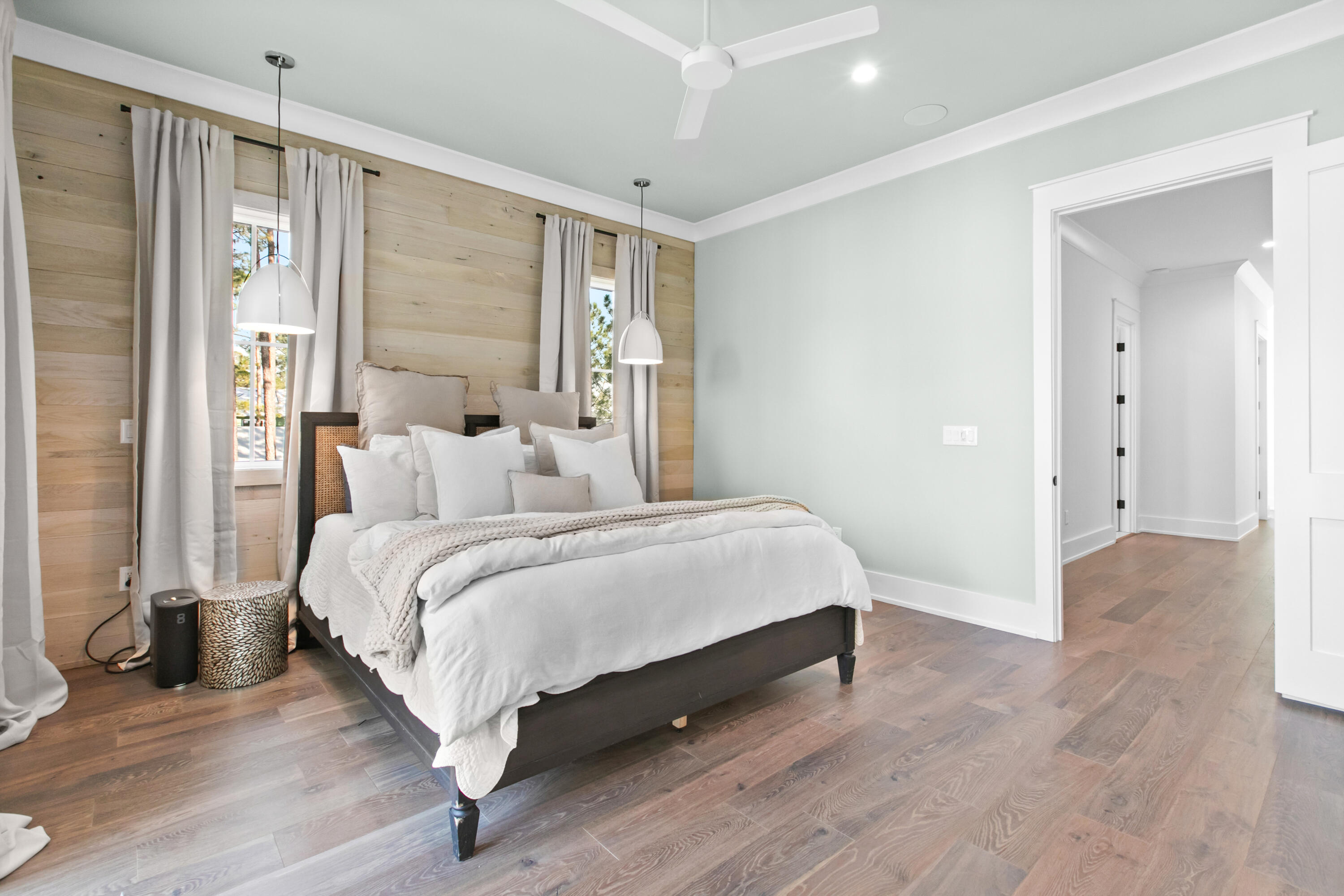 CESSNA LANDING - Residential