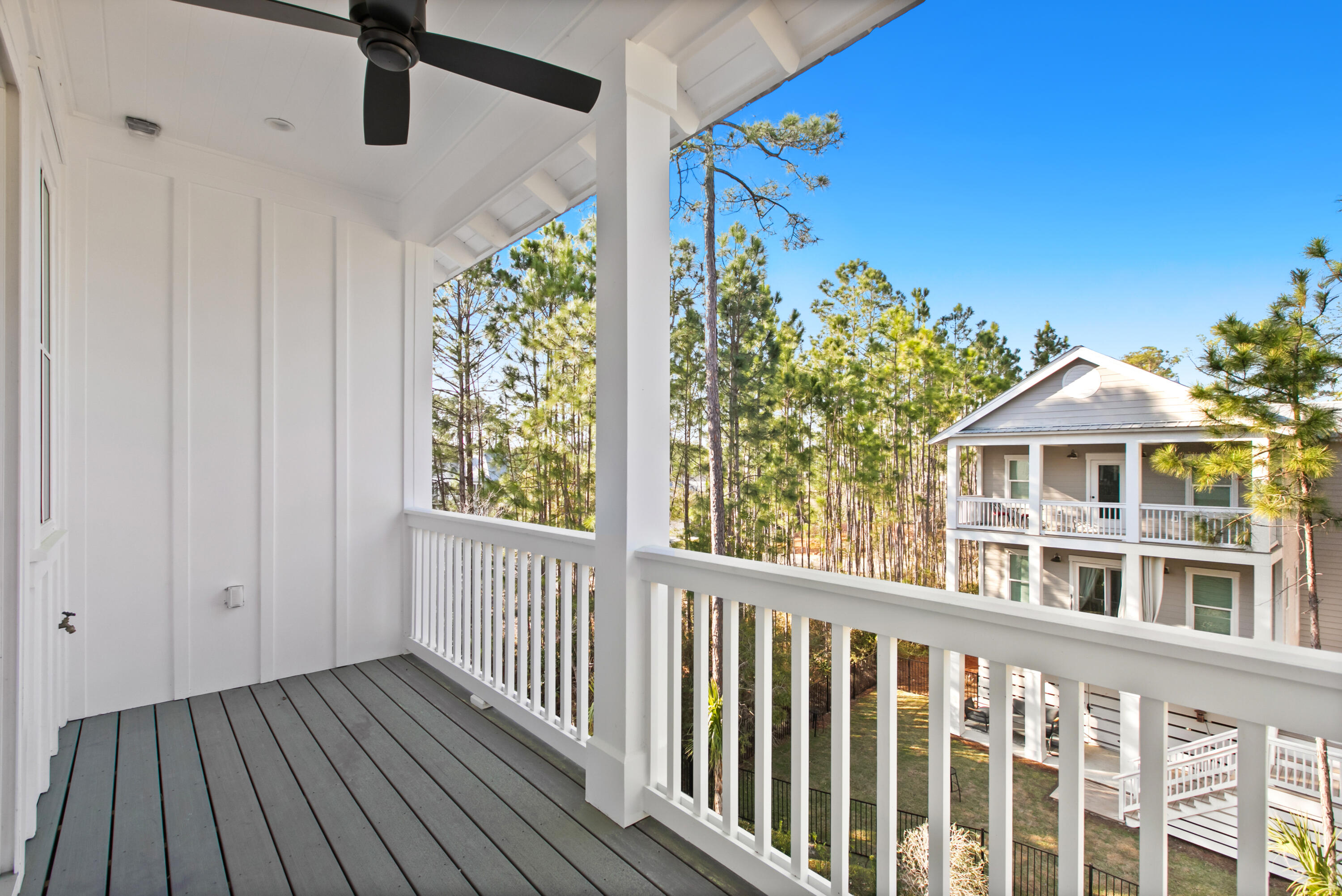 CESSNA LANDING - Residential