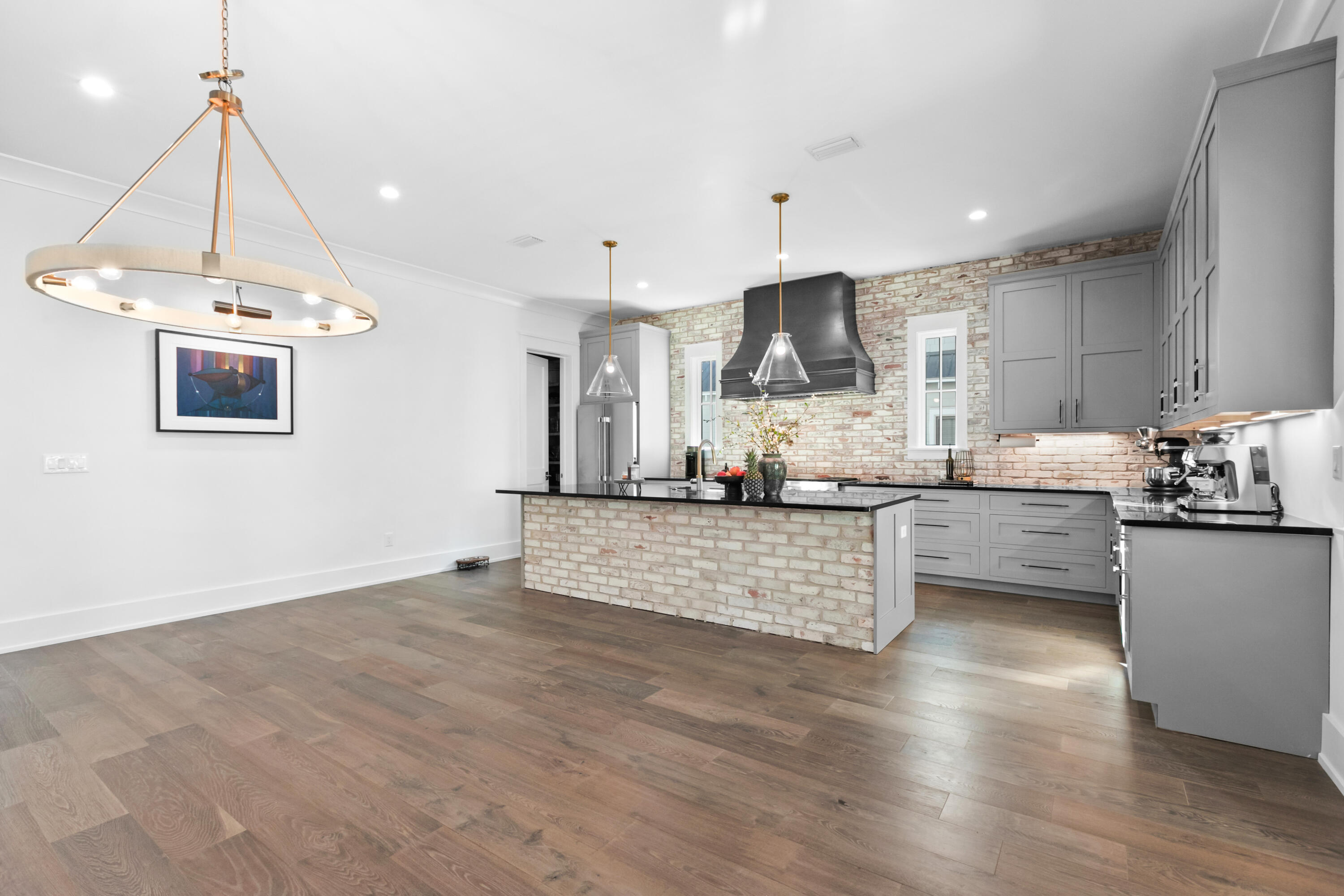 CESSNA LANDING - Residential