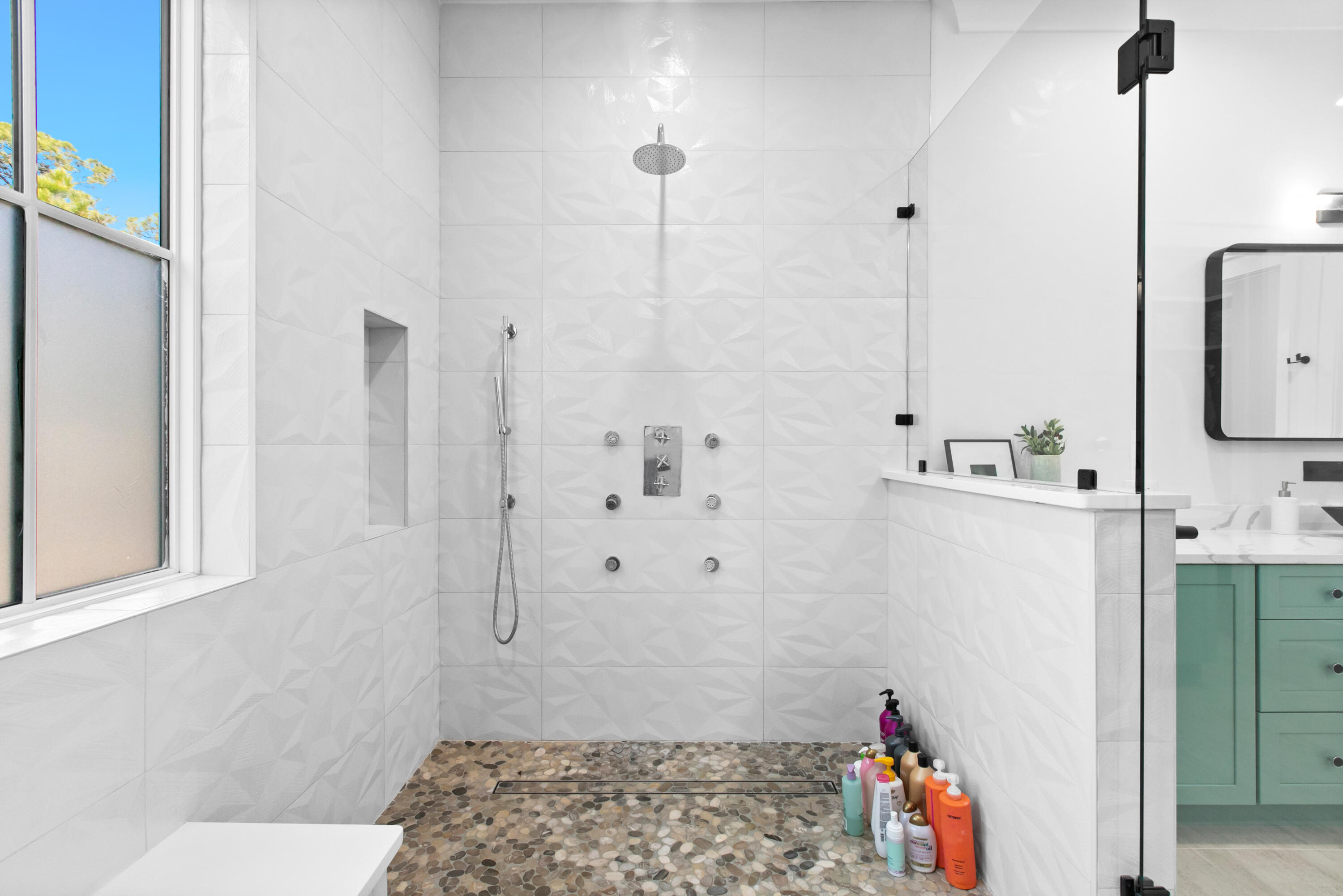 CESSNA LANDING - Residential