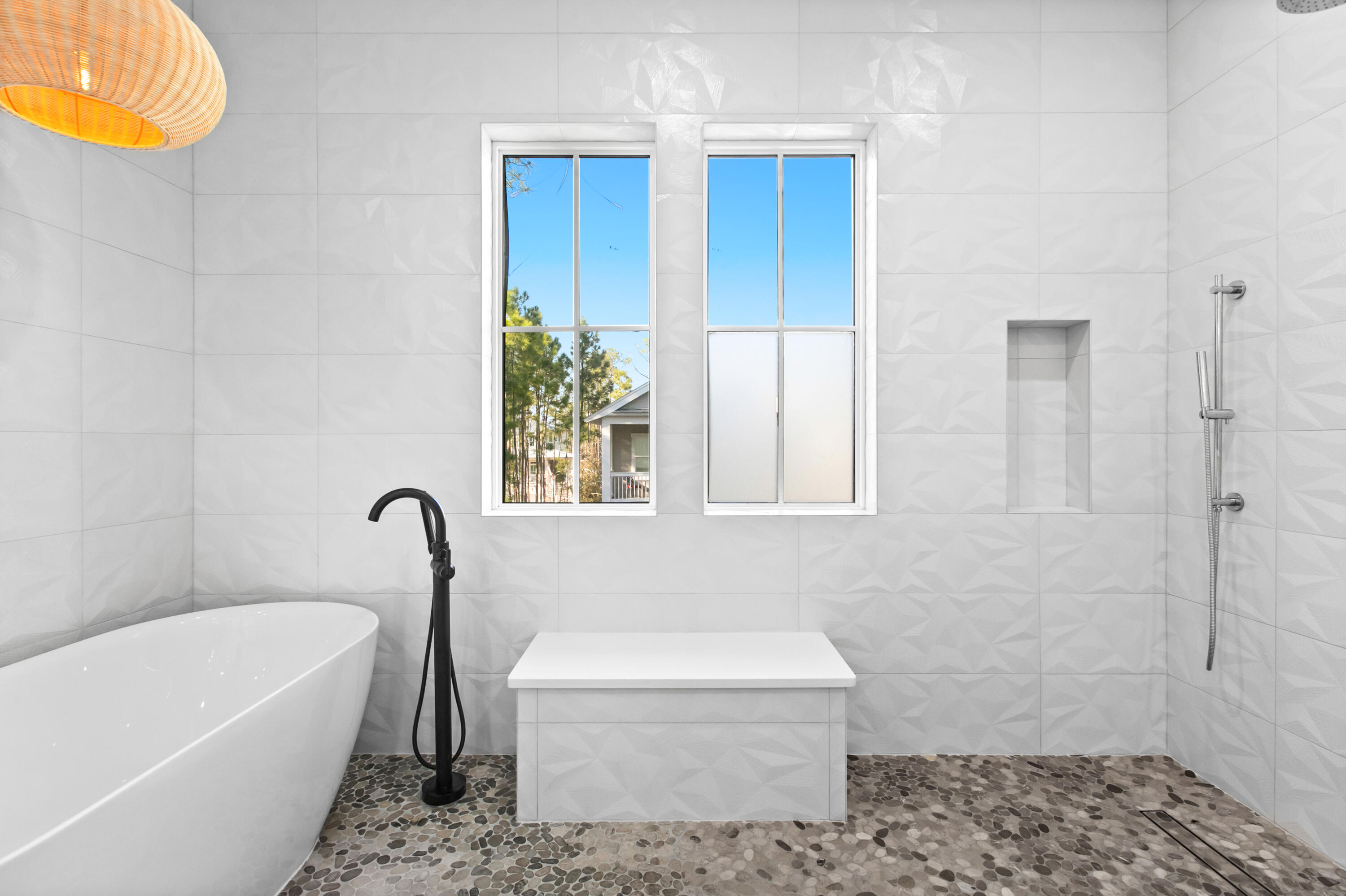 CESSNA LANDING - Residential