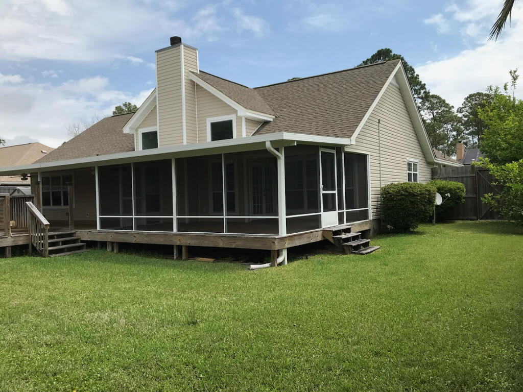 TIMBERLAKE ESTATES - Residential
