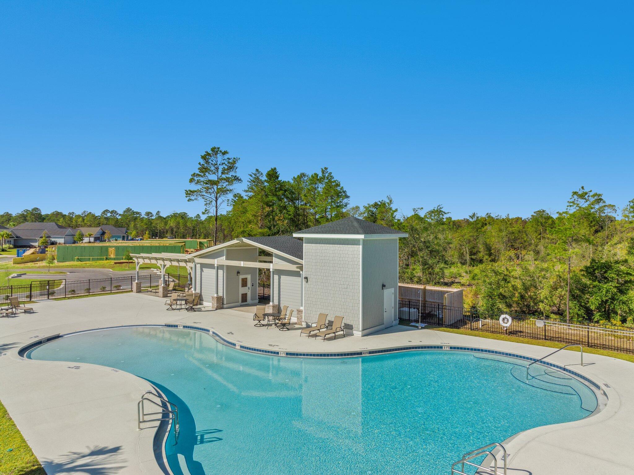 CROSS CREEK - Residential