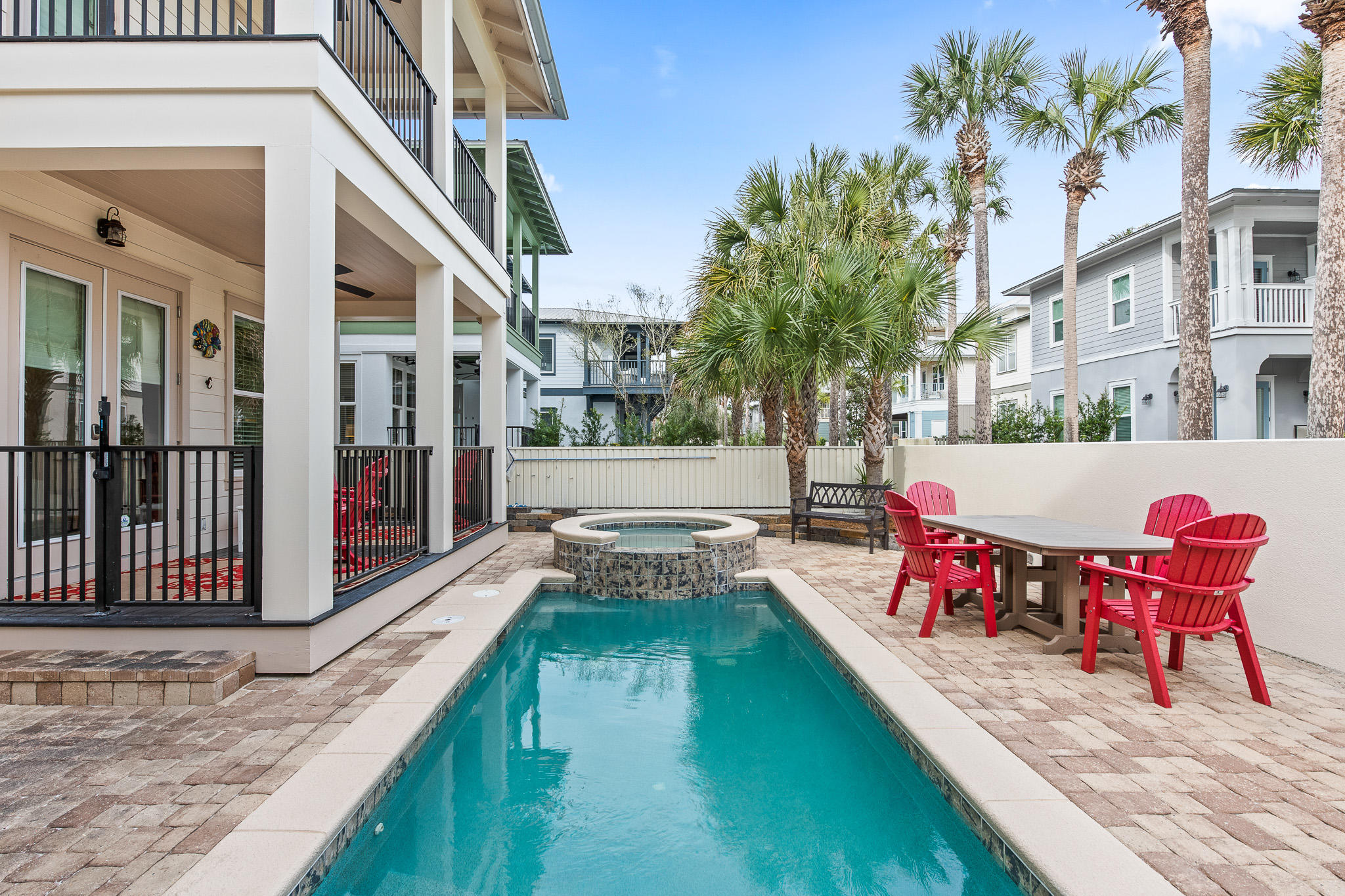 WATER'S EDGE - Residential