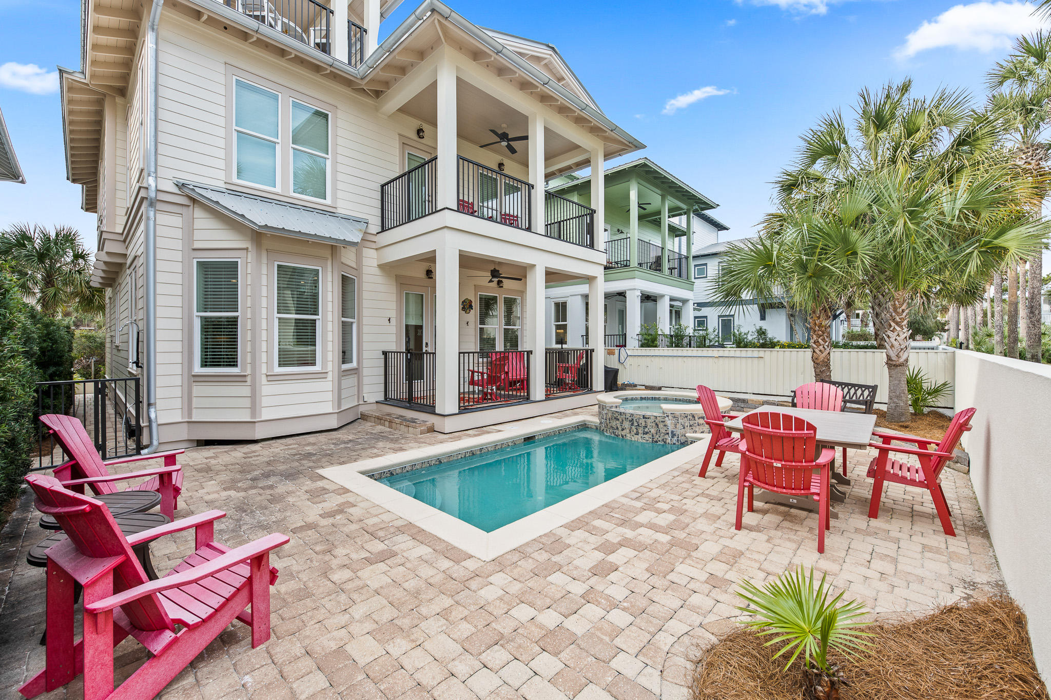 WATER'S EDGE - Residential