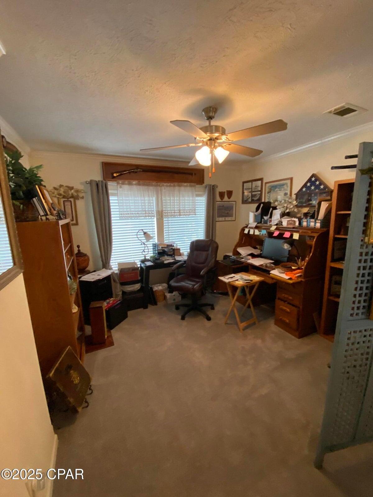 White Western Springs Unit 1 - Residential