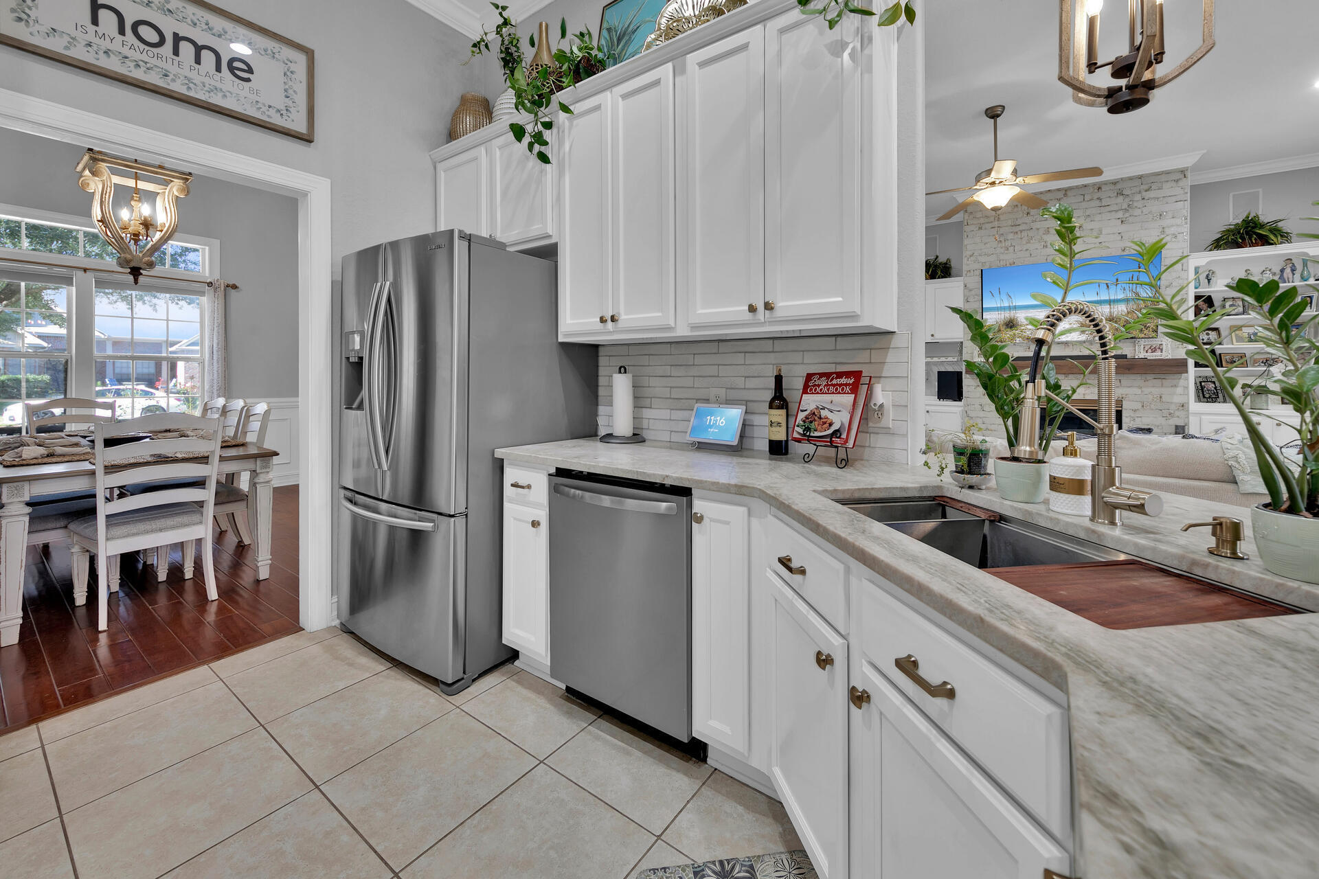 HAMMOCK BAY - Residential