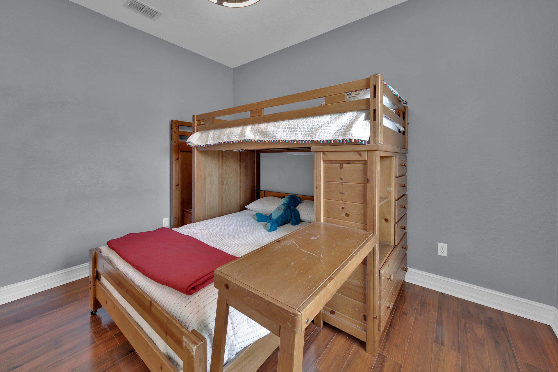 HAMMOCK BAY - Residential