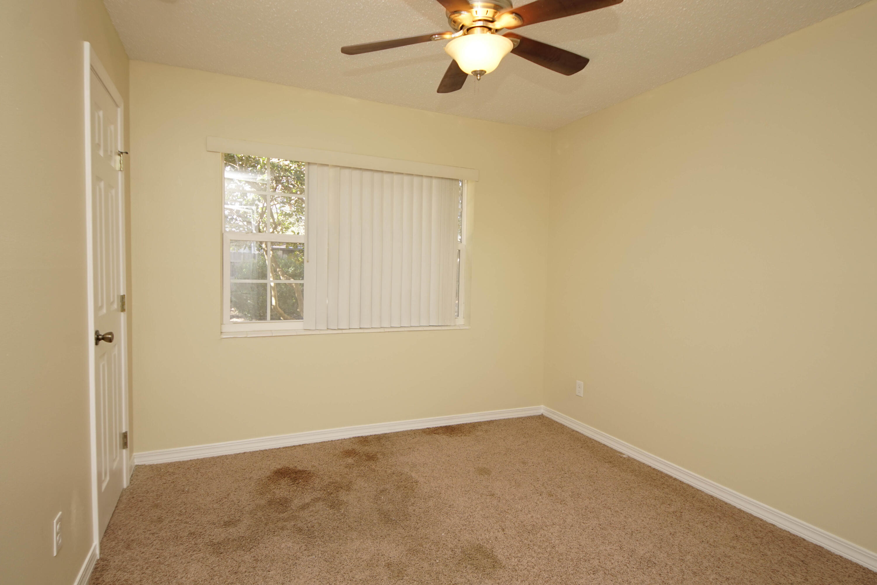 OAK TREE PARK - Residential