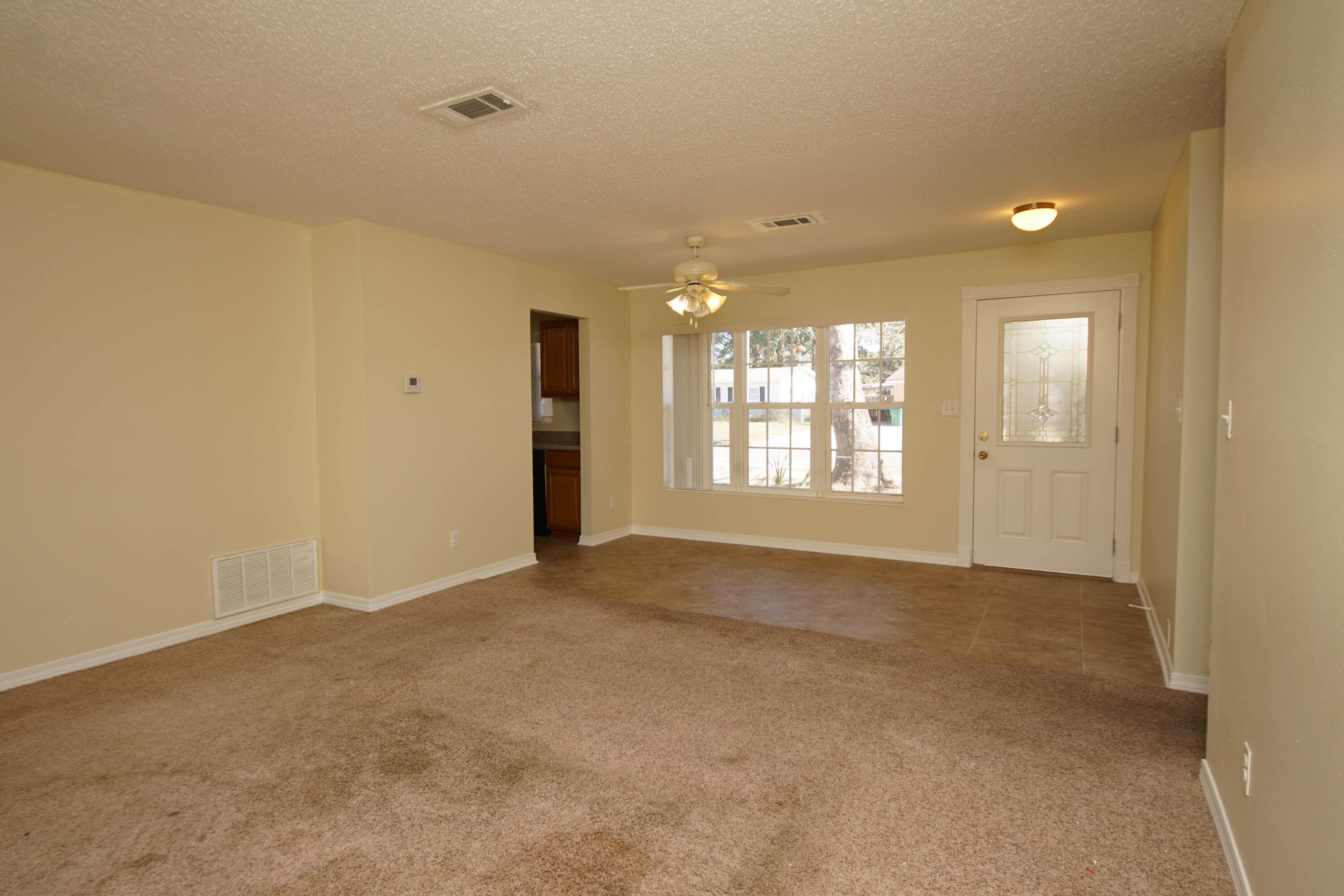 OAK TREE PARK - Residential