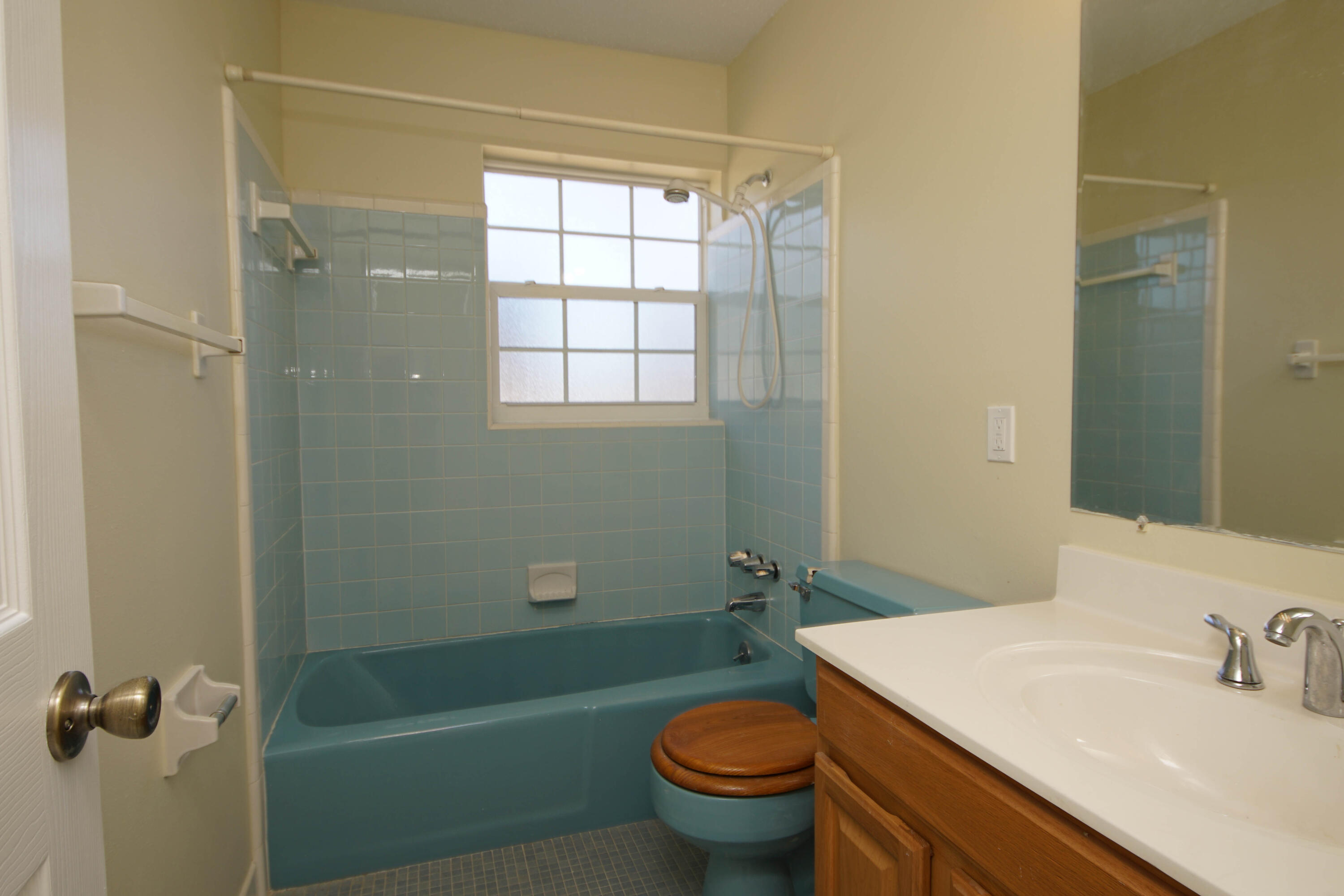 OAK TREE PARK - Residential