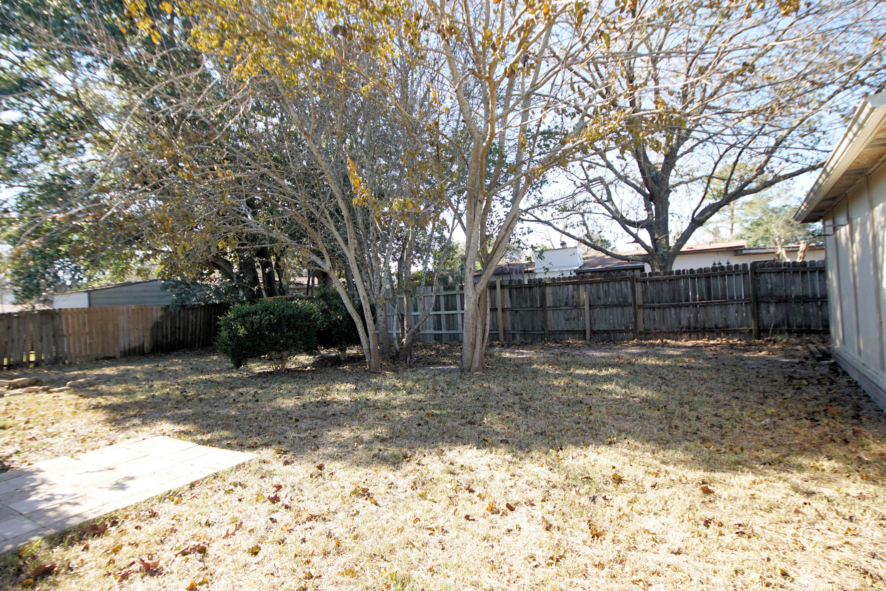 OAK TREE PARK - Residential