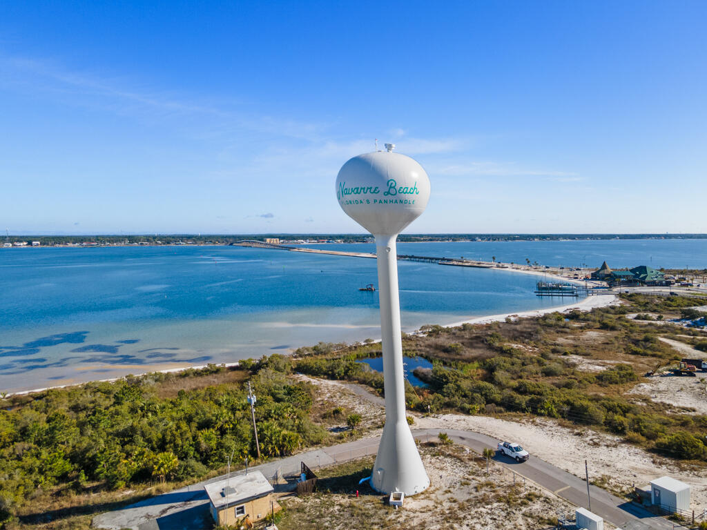 SUMMERWIND CONDOS - Residential