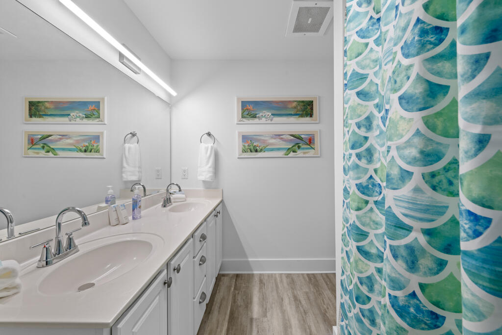 SUMMERWIND CONDOS - Residential