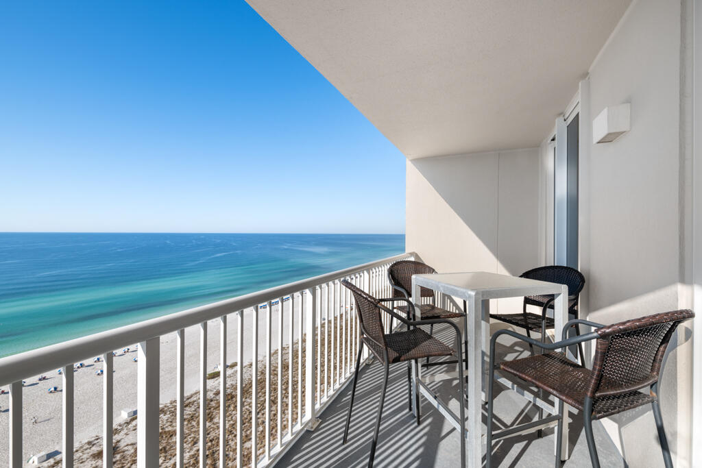 SUMMERWIND CONDOS - Residential