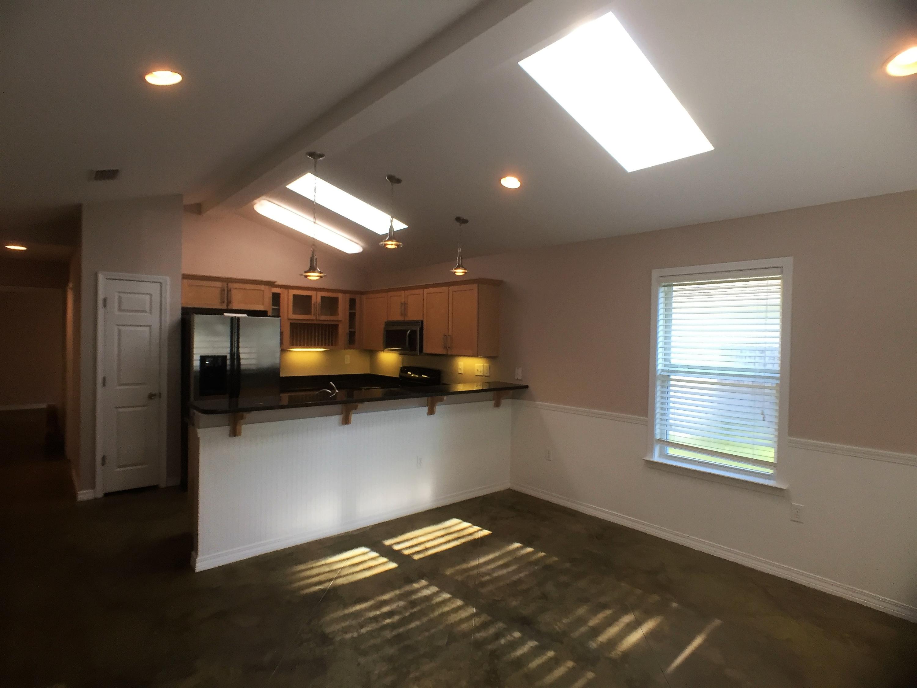 TOWN OF SANTA ROSA - Residential Lease