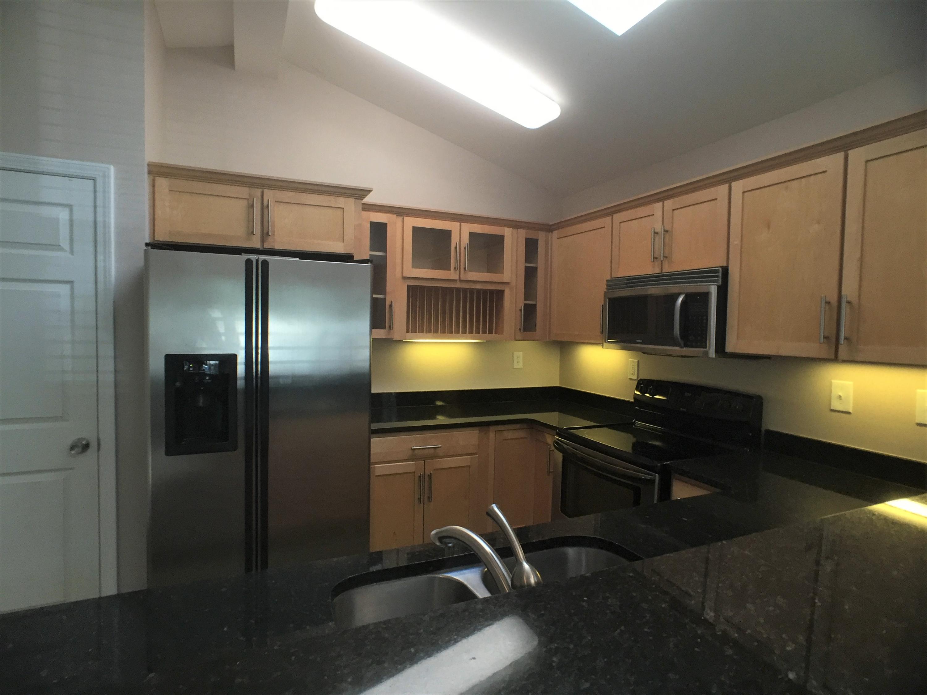 TOWN OF SANTA ROSA - Residential Lease