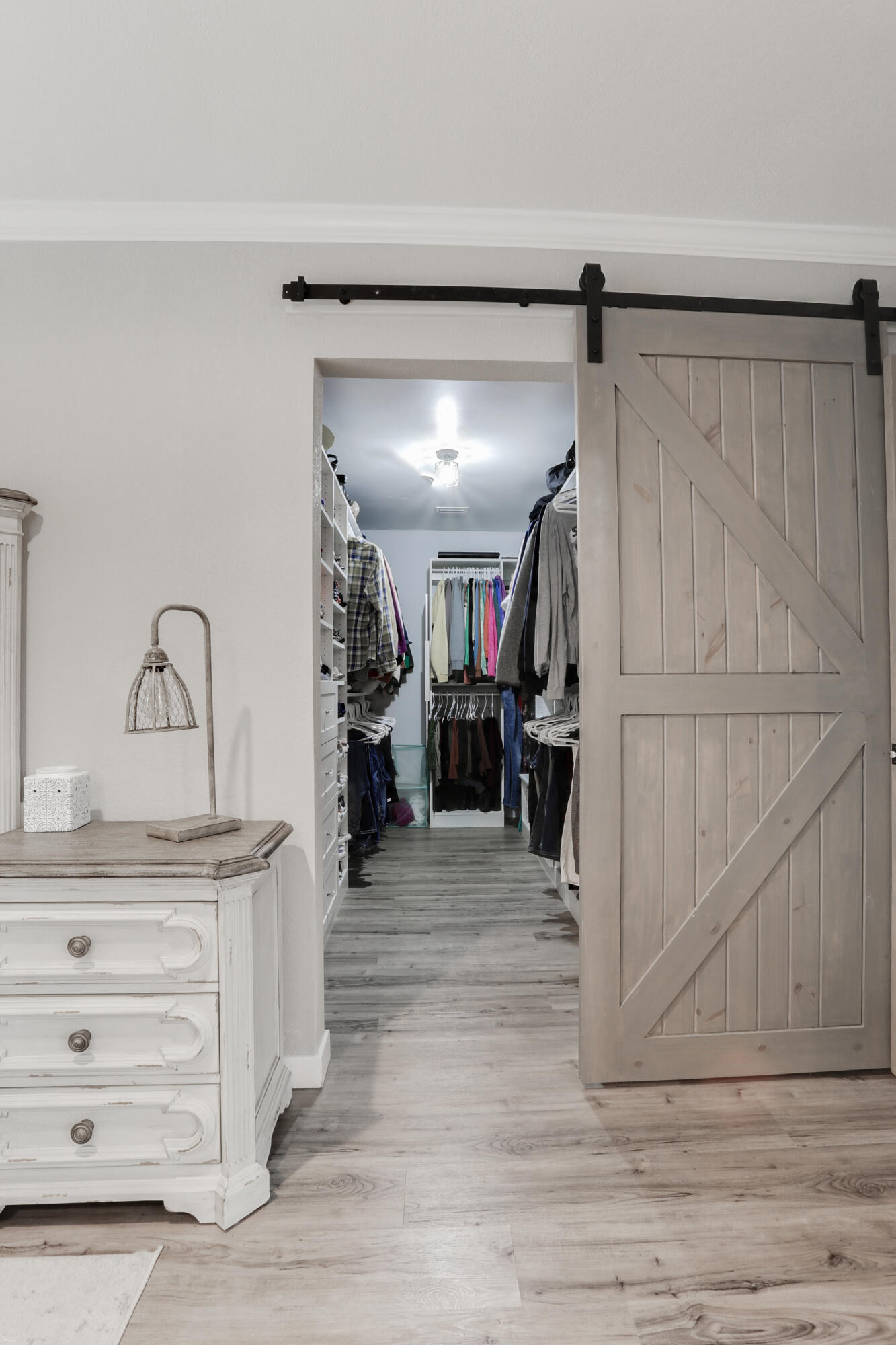 LAKE LORRAINE ESTATES - Residential