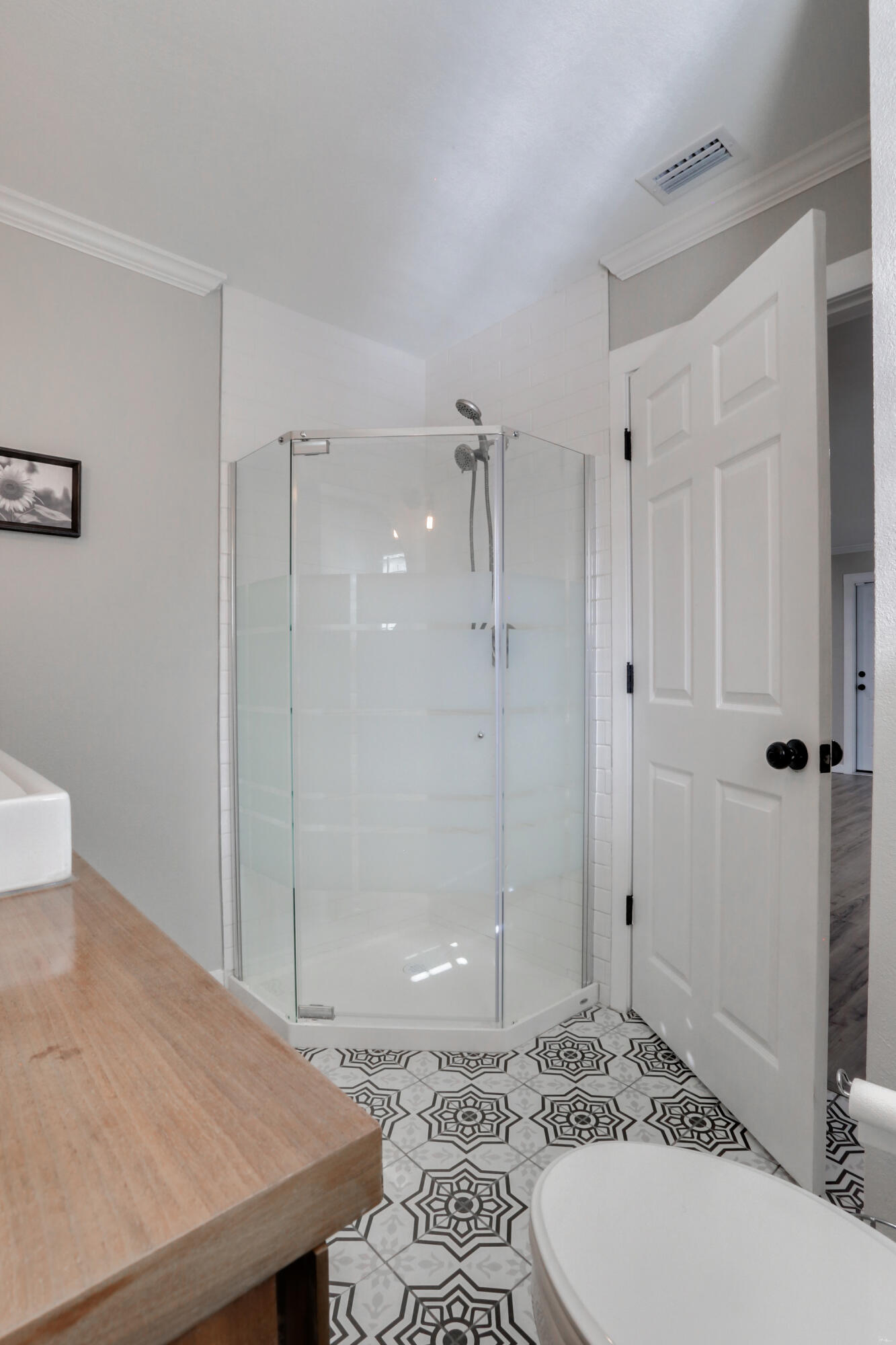 LAKE LORRAINE ESTATES - Residential