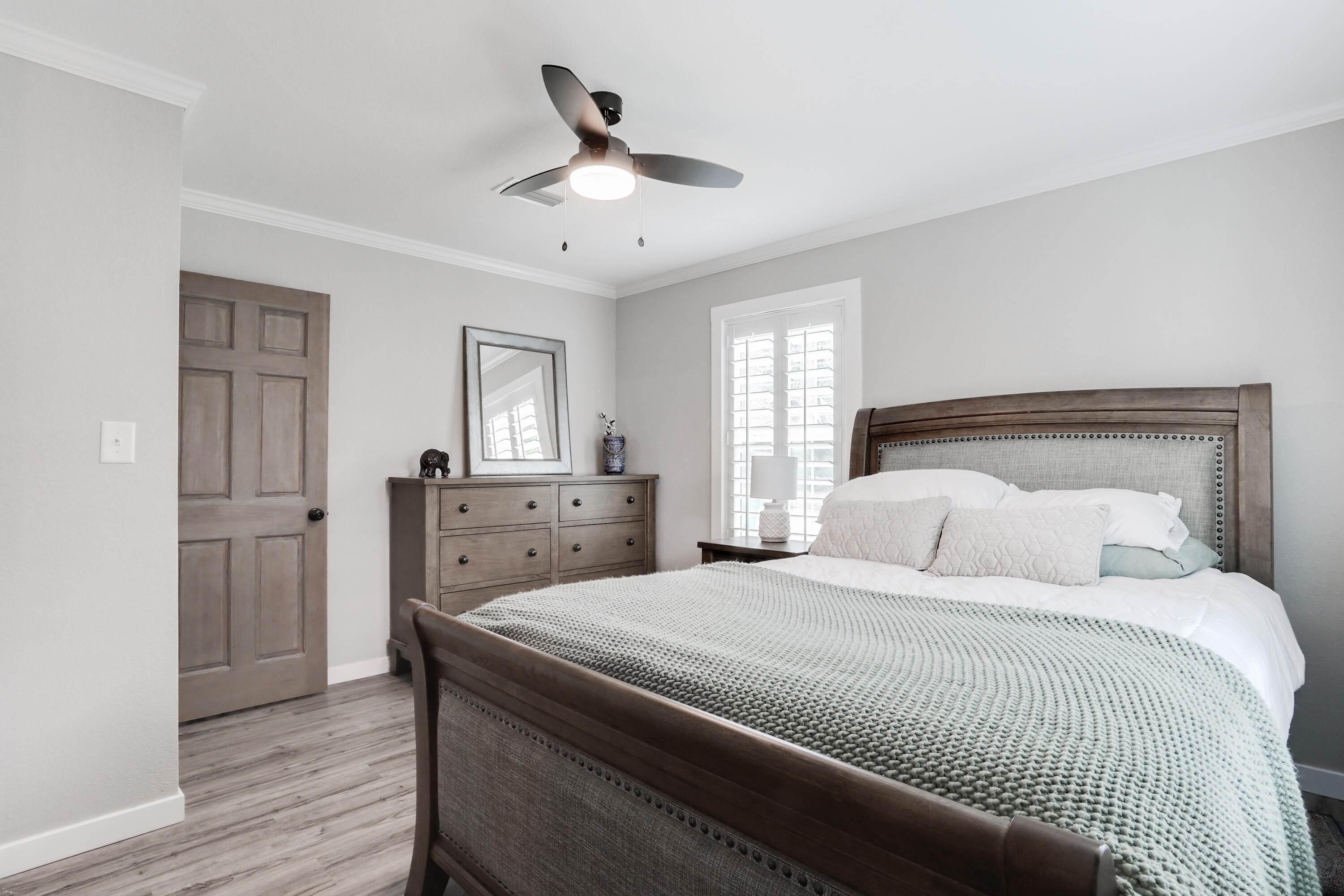 LAKE LORRAINE ESTATES - Residential