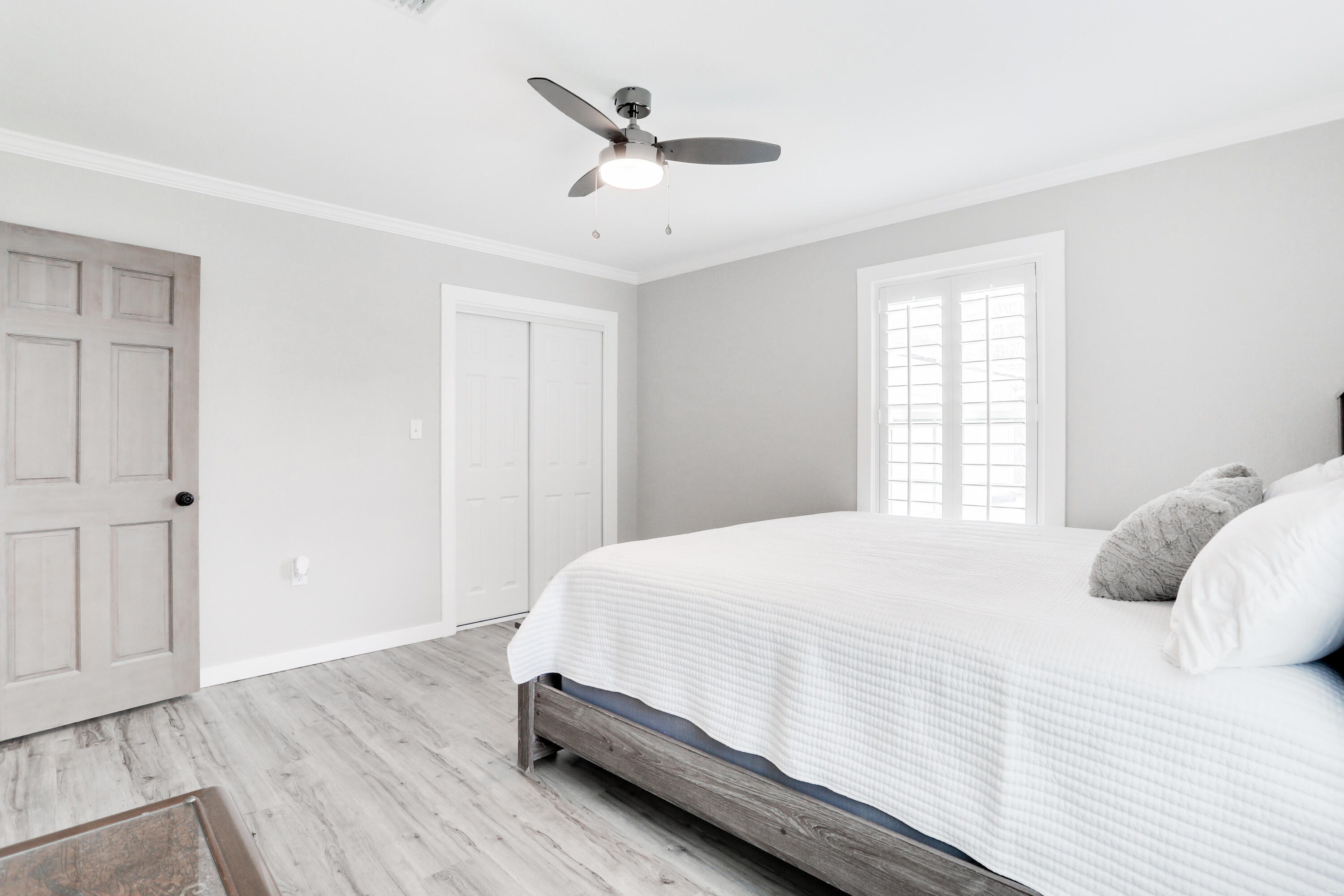 LAKE LORRAINE ESTATES - Residential