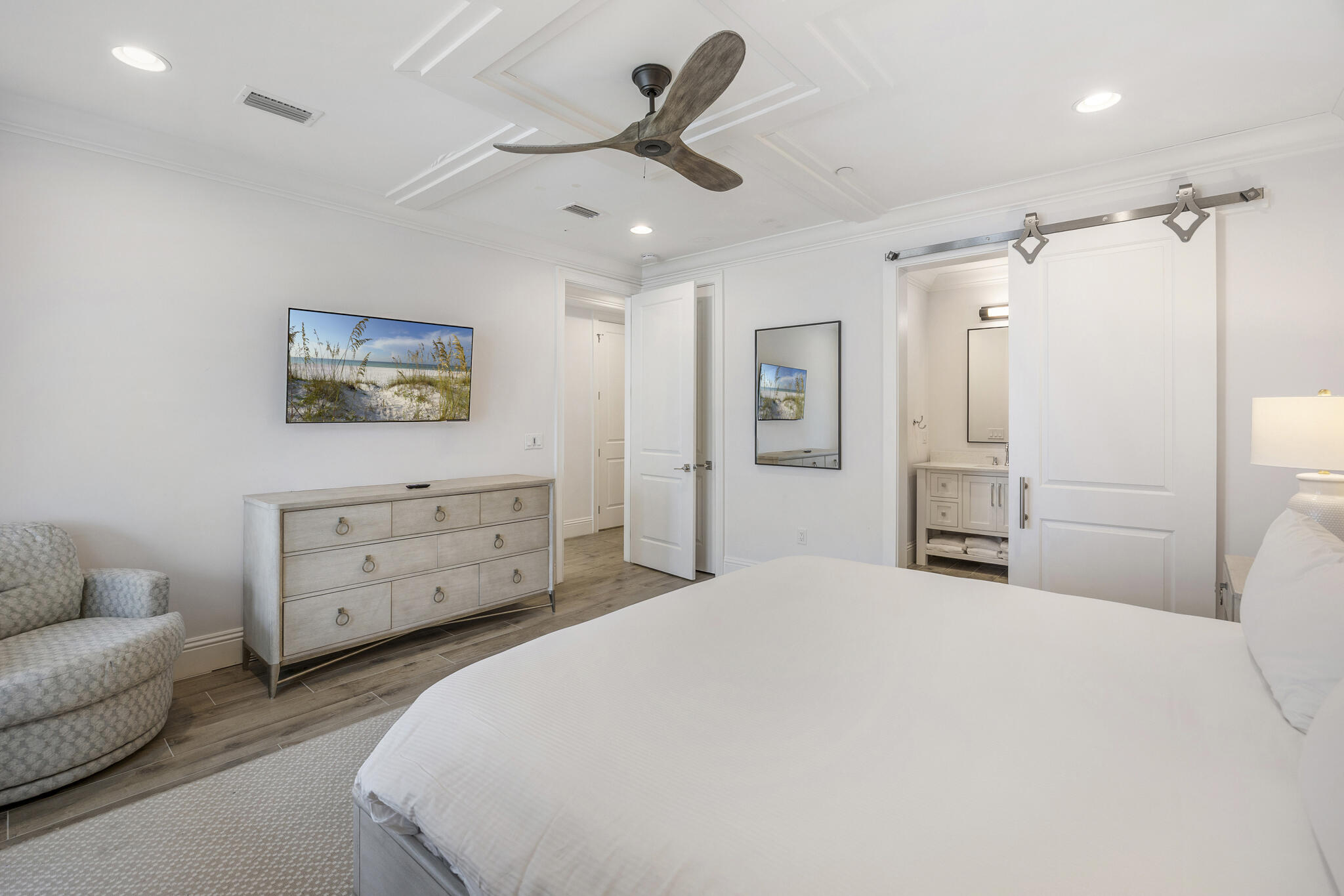 BEACHSIDE ESTATES - Residential