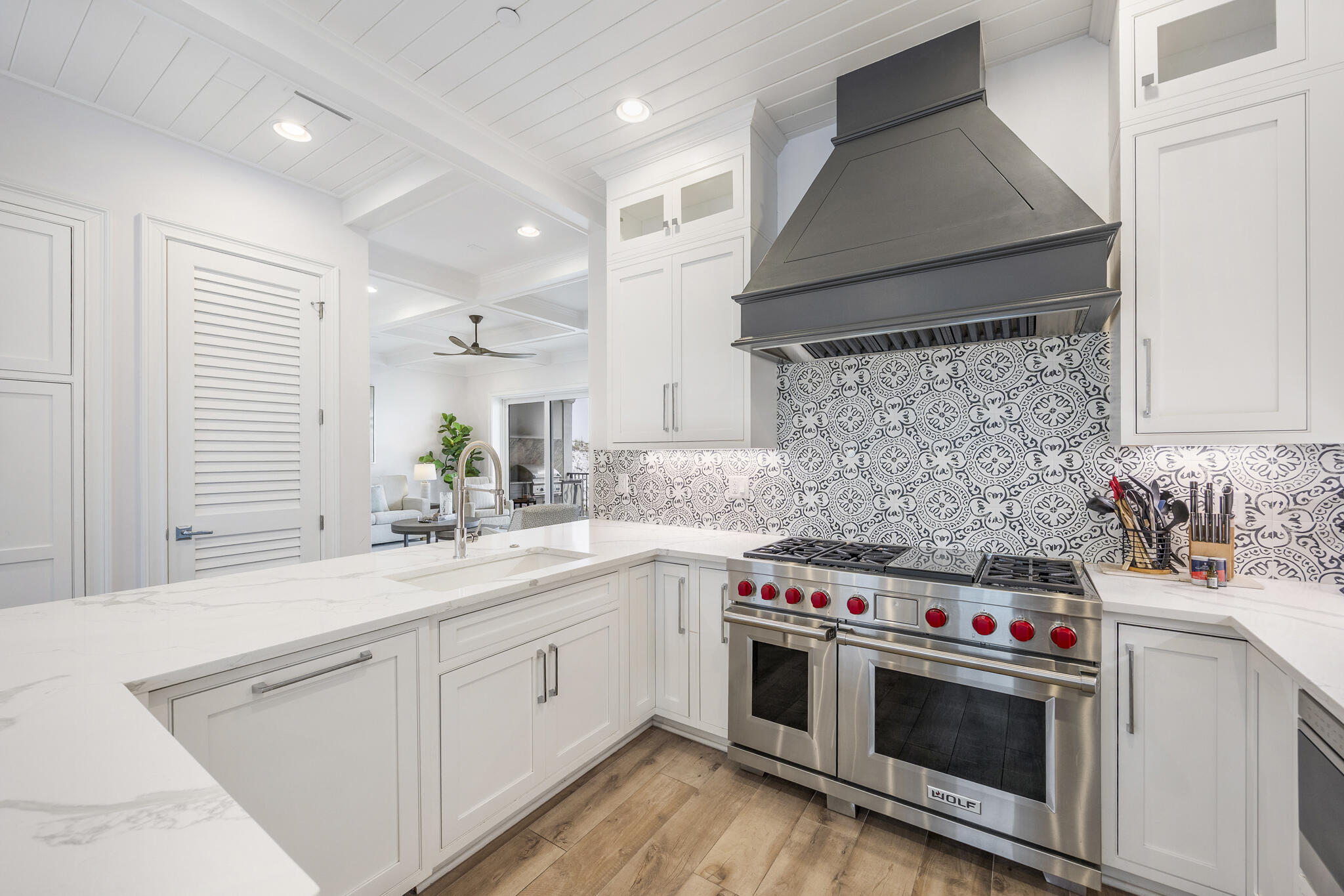 BEACHSIDE ESTATES - Residential